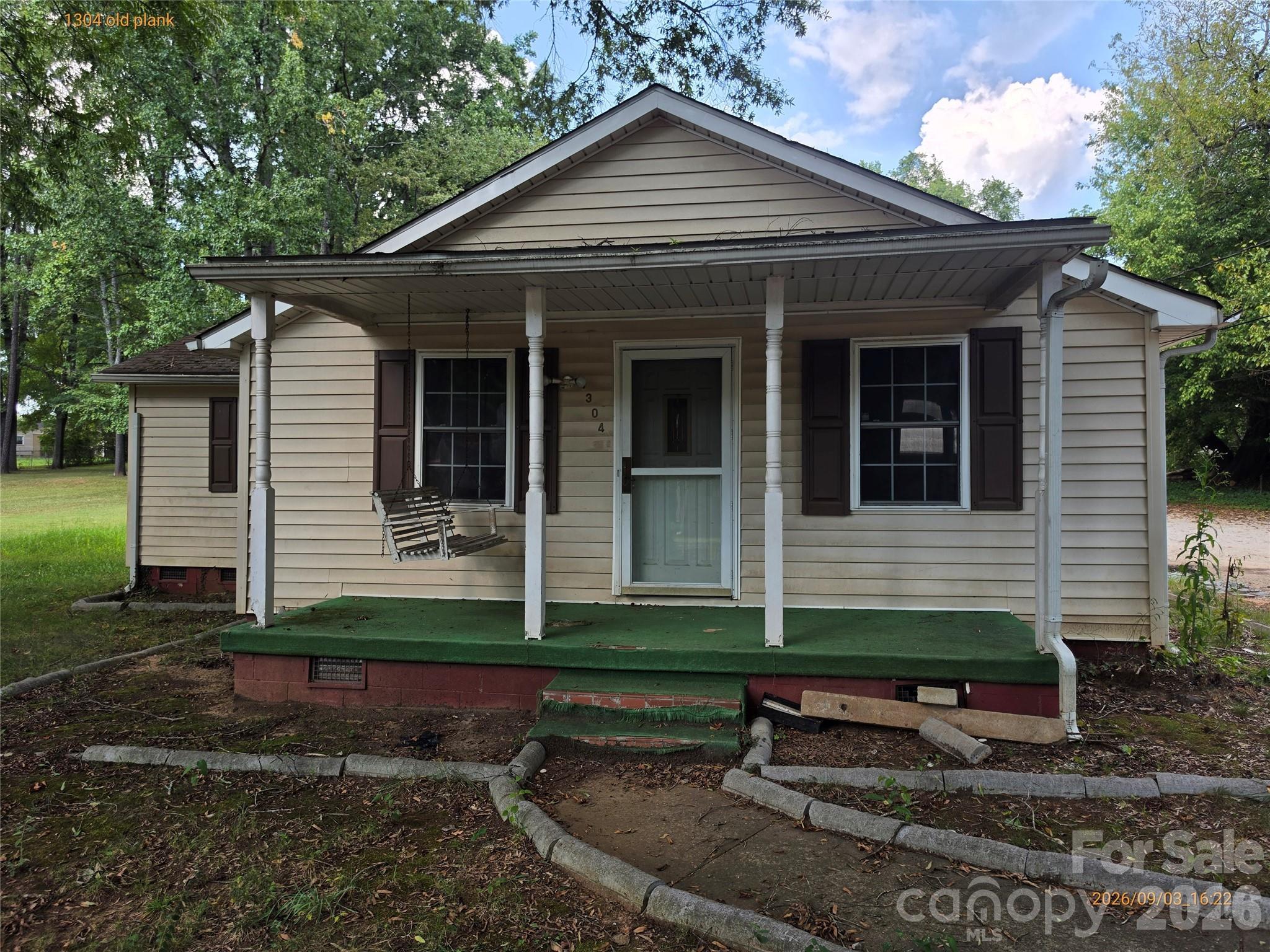 1304 Old Plank Road Property Photo 1