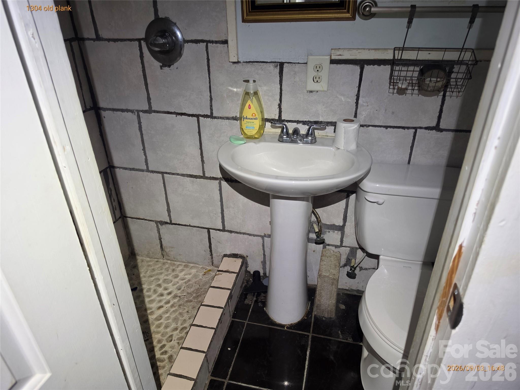 1304 Old Plank Road Property Photo 7
