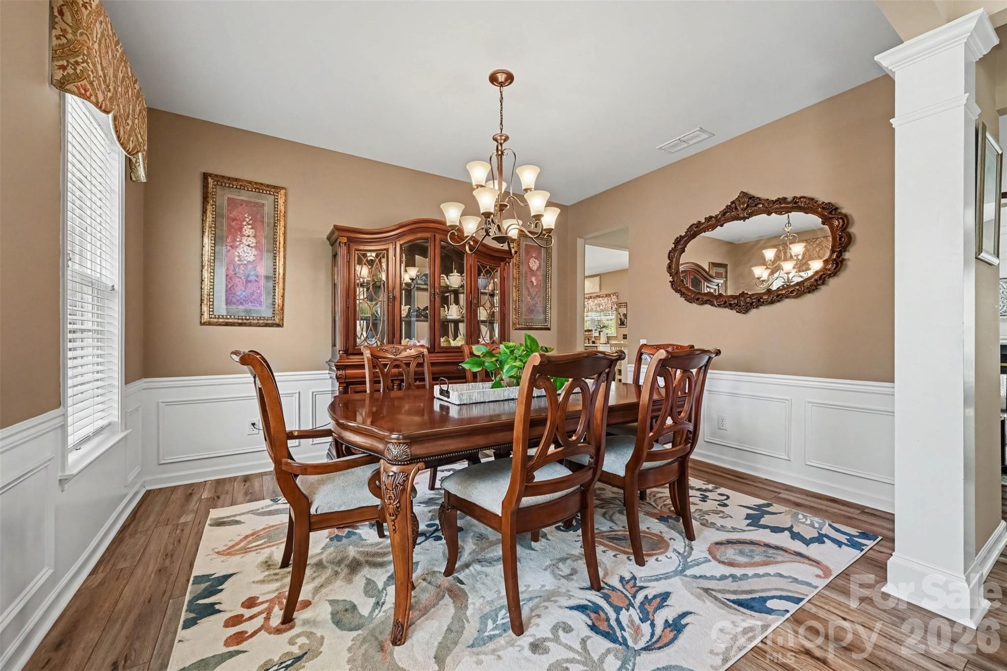 9538 Linden Tree Lane Property Photo 14