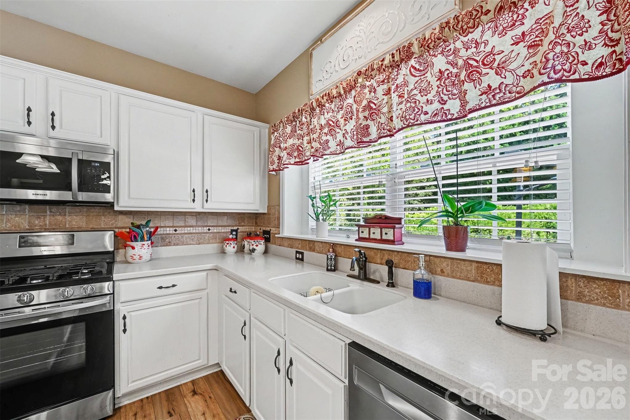 9538 Linden Tree Lane Property Photo 20