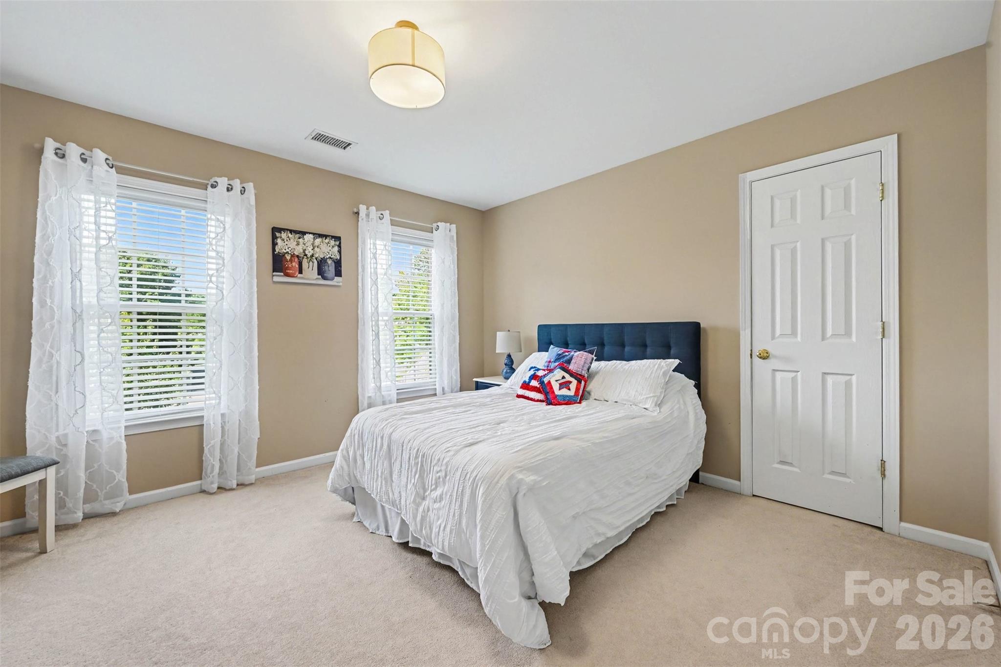 9538 Linden Tree Lane Property Photo 31