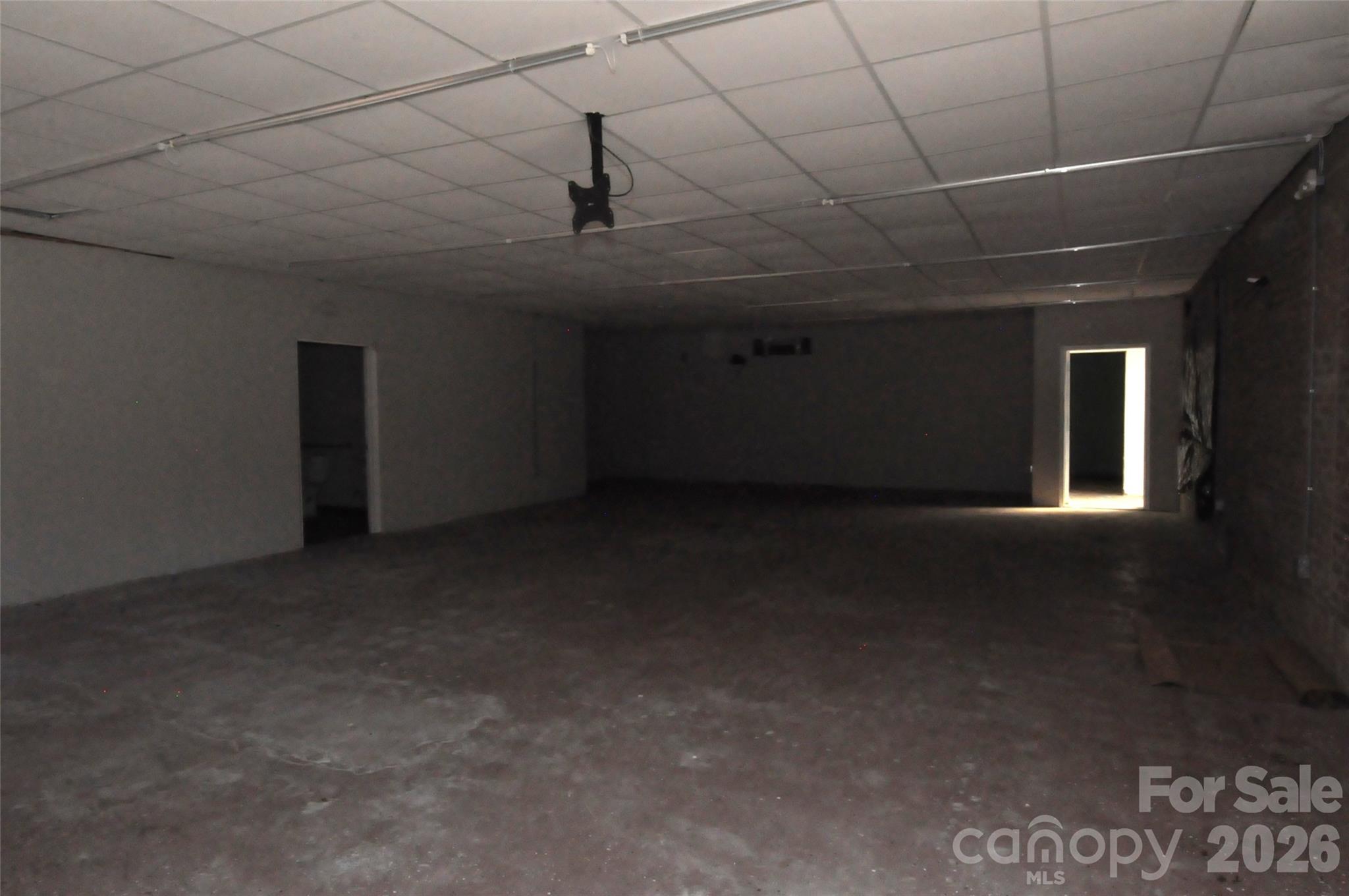 192 Columbia Street Property Photo 5