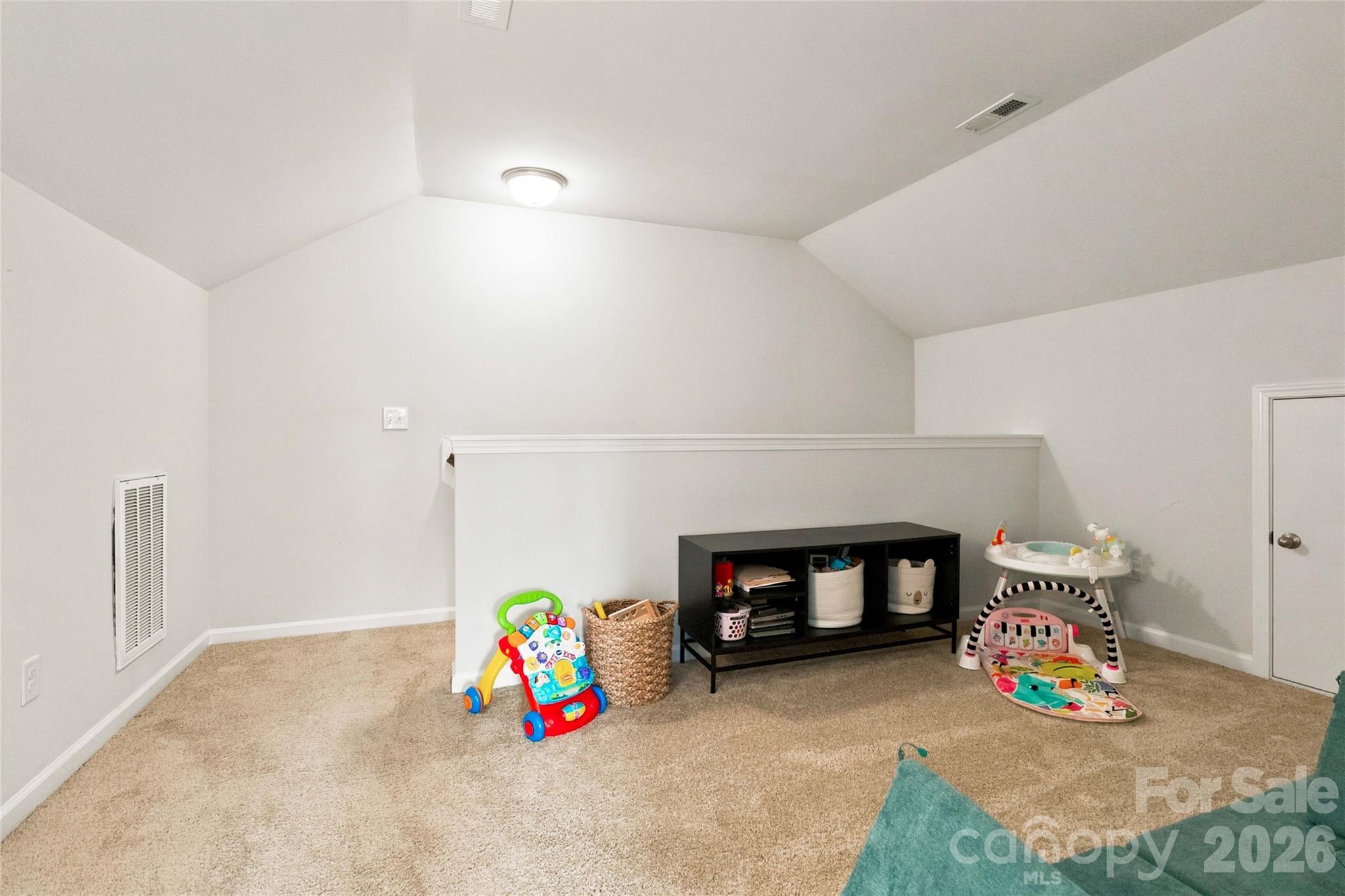 166 Canina Lane Property Photo 23