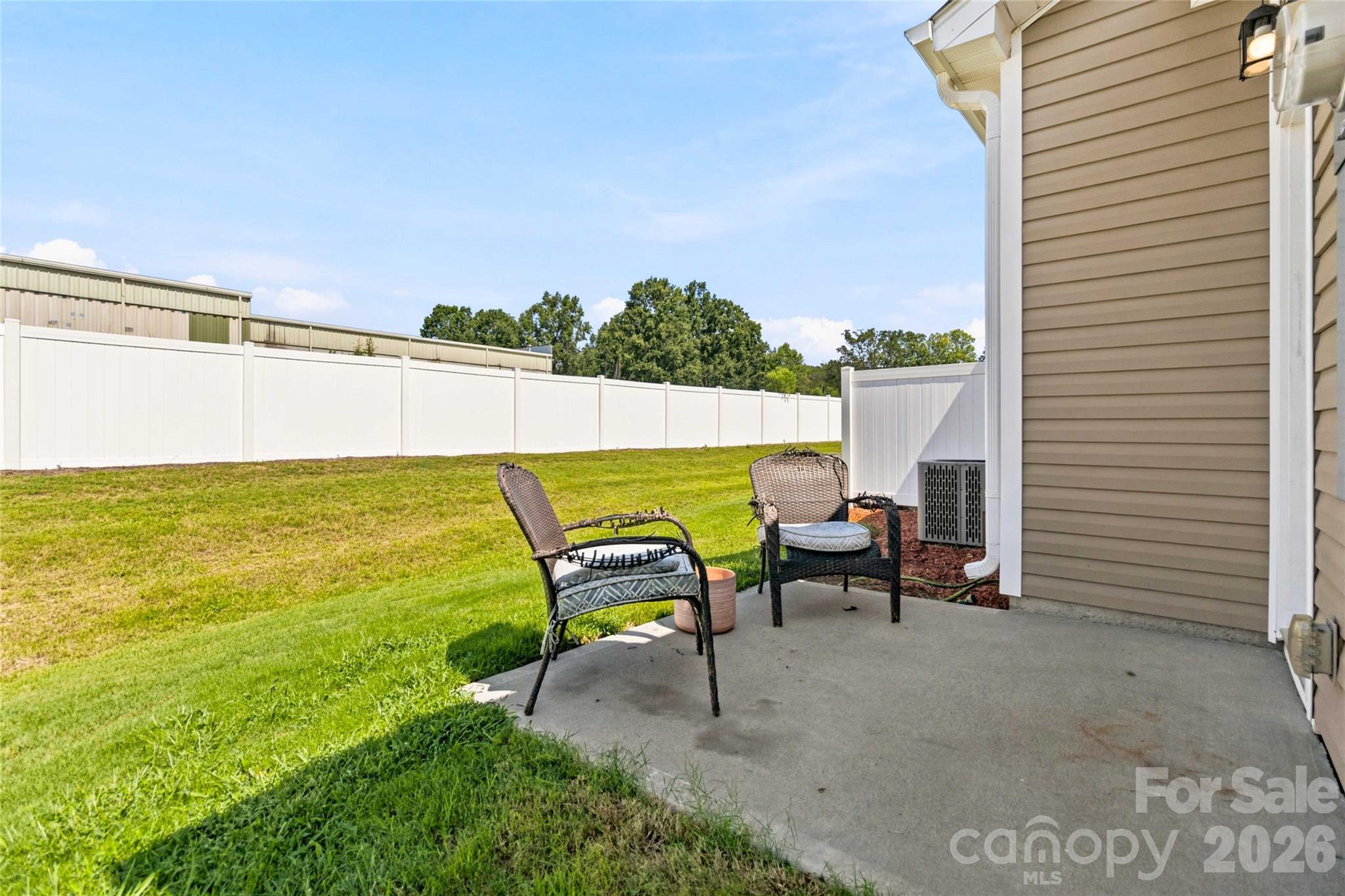 166 Canina Lane Property Photo 26
