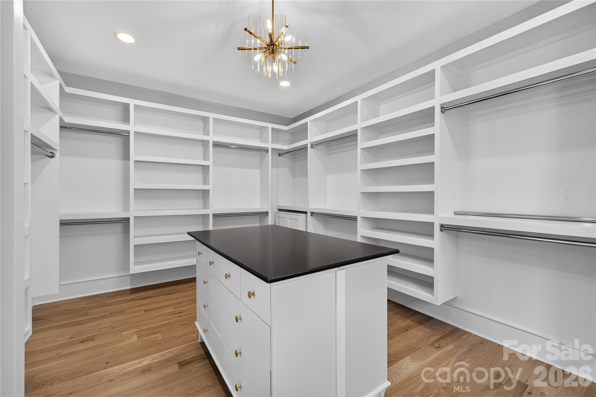 632 Ideal Way Property Photo 32