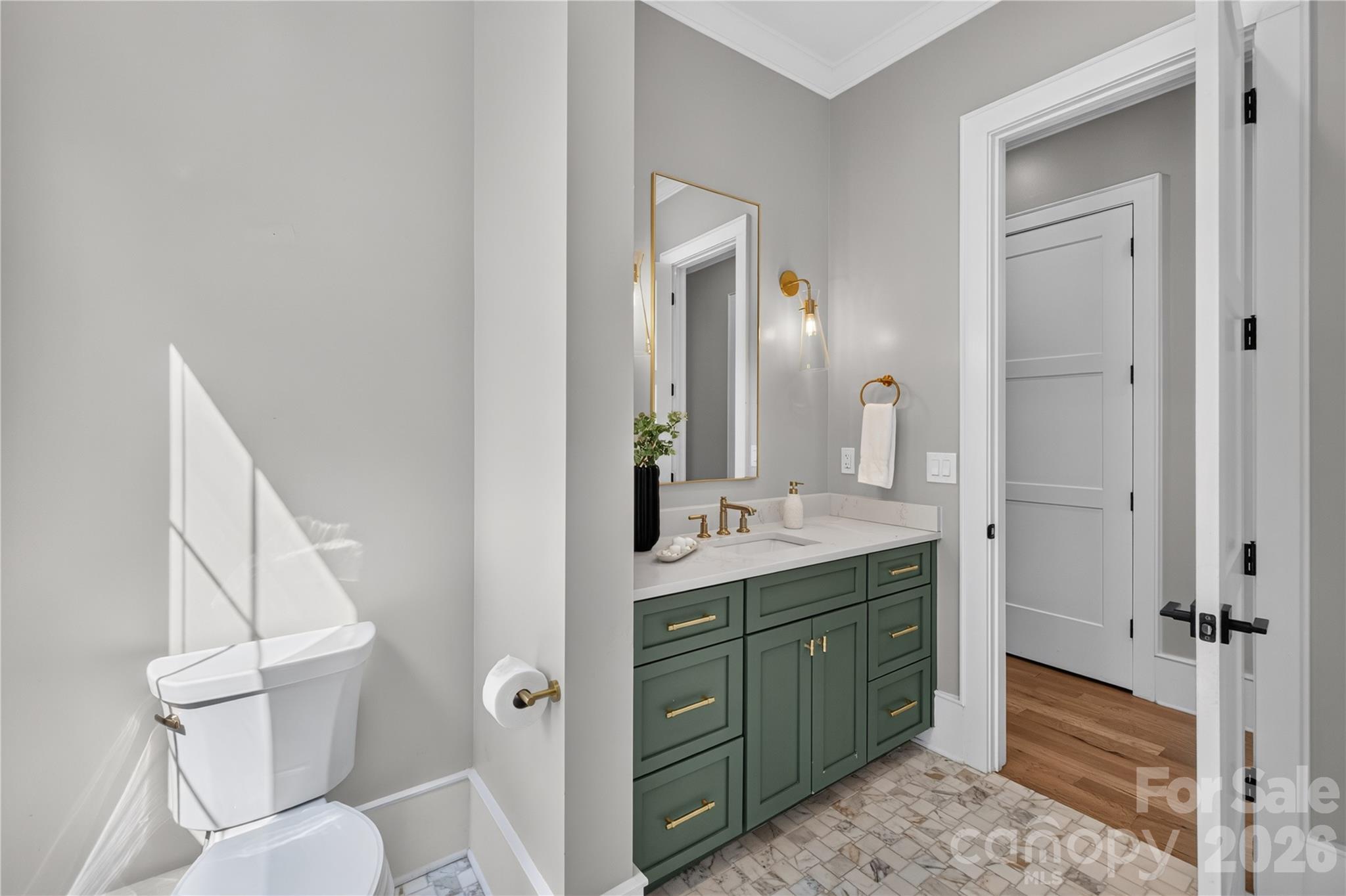 632 Ideal Way Property Photo 37