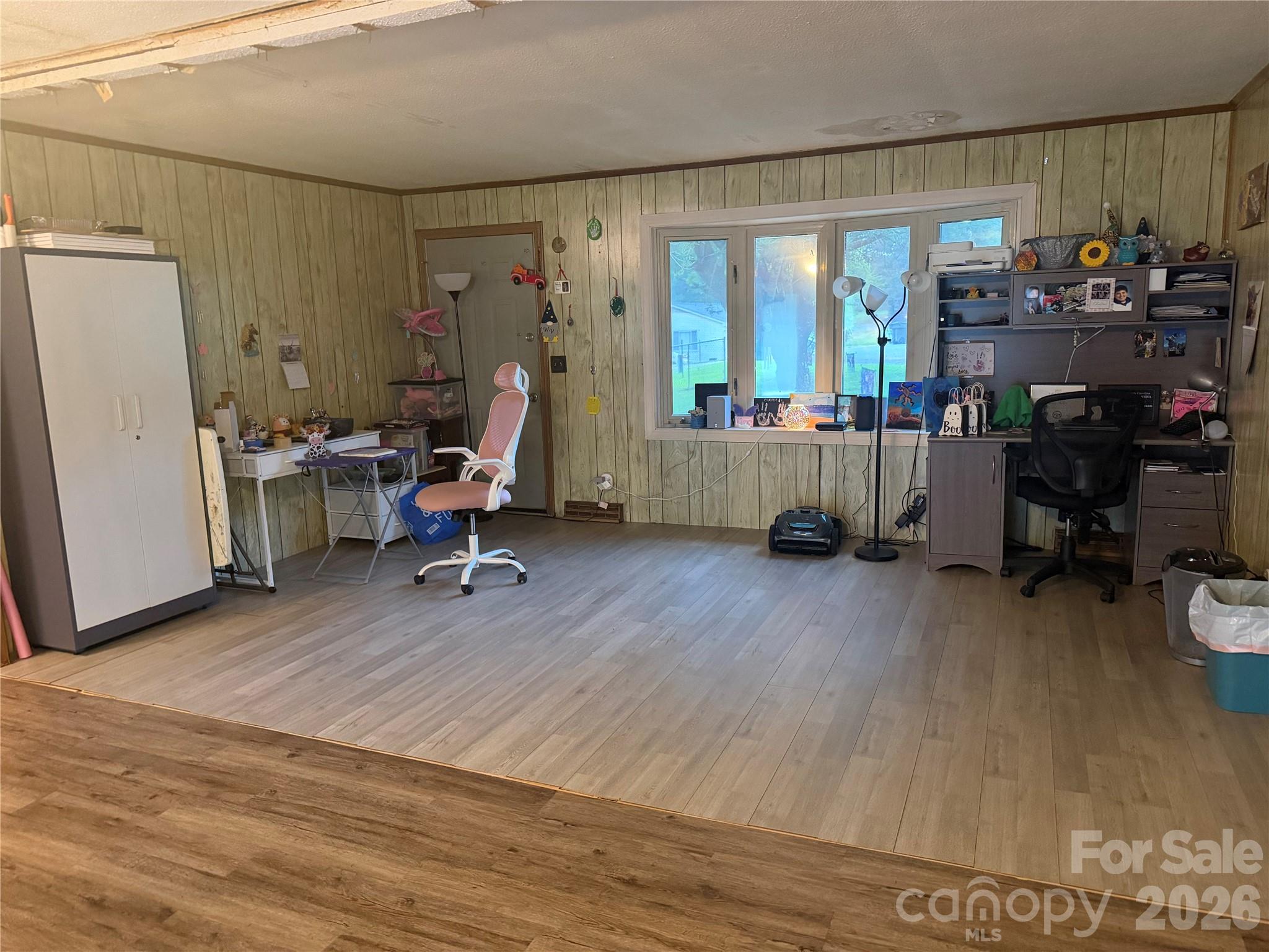 344 Pearson Street Property Photo 6