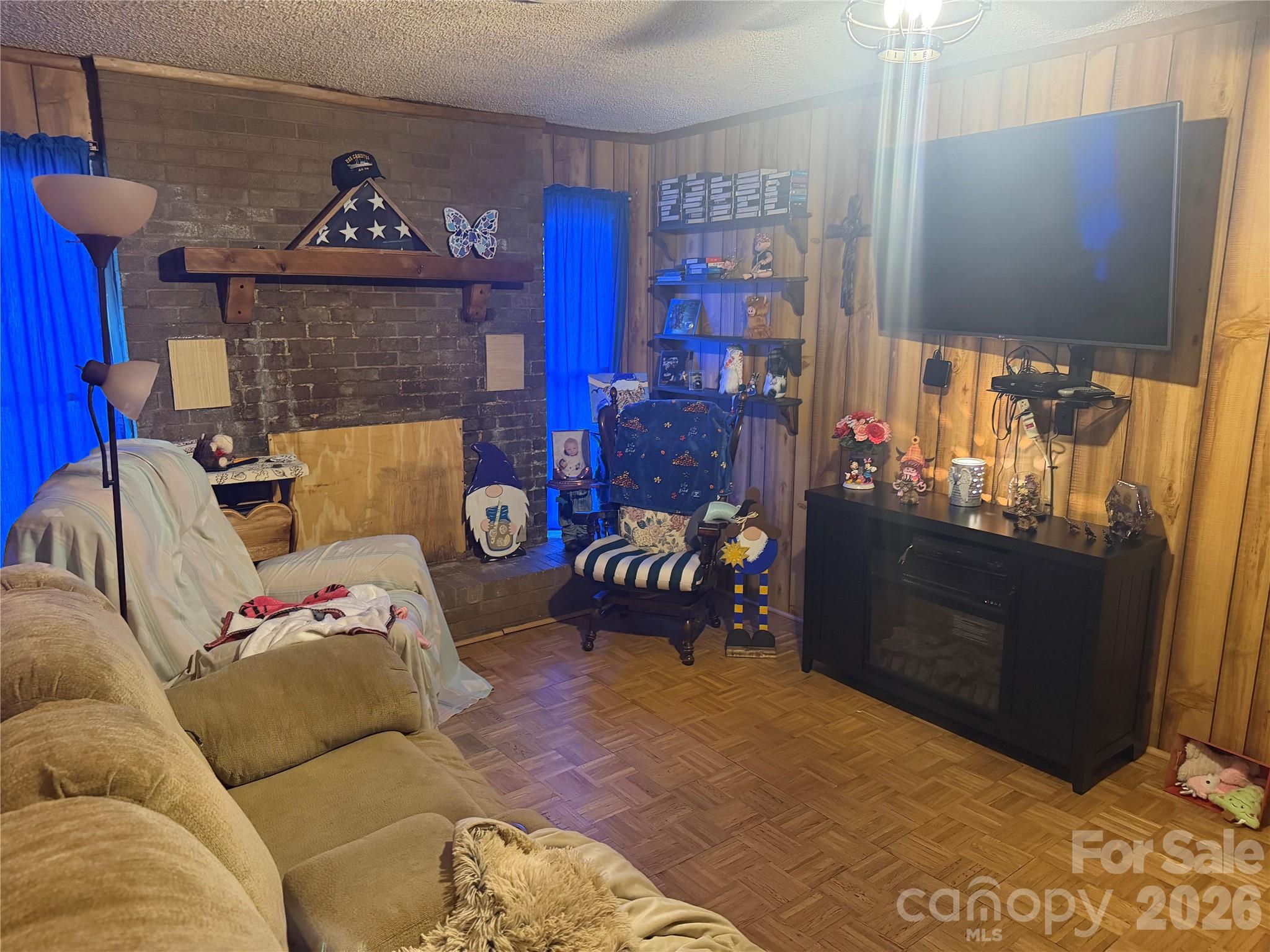344 Pearson Street Property Photo 14