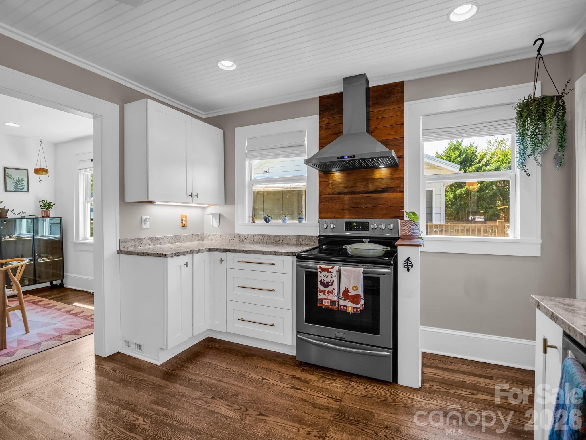 10 Dale Street Property Photo 19
