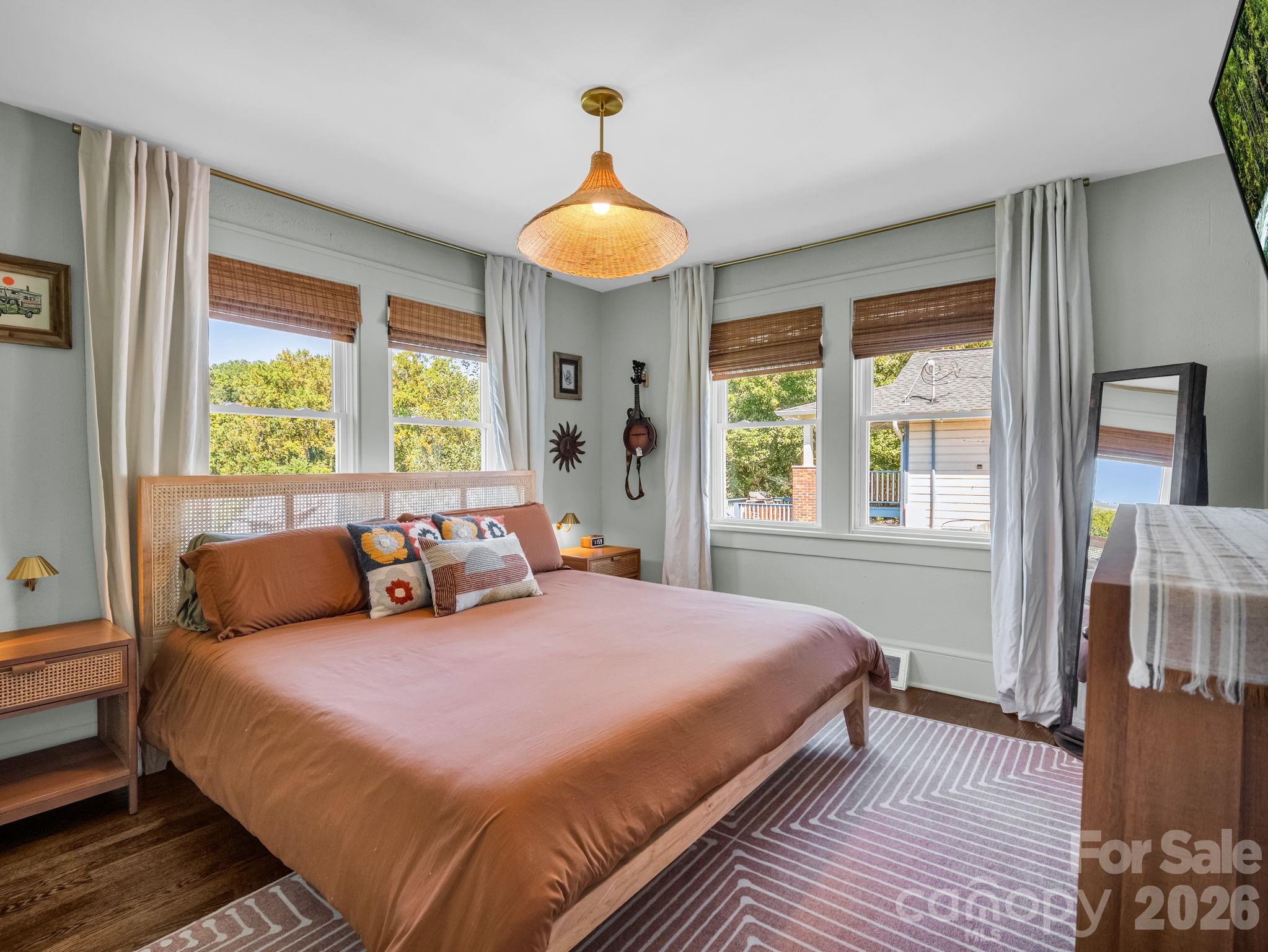 10 Dale Street Property Photo 22