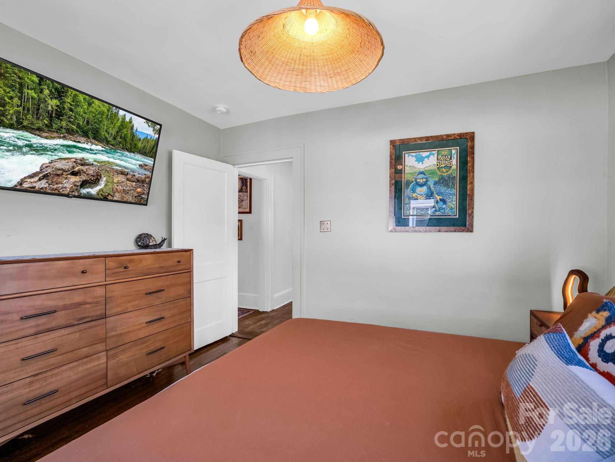 10 Dale Street Property Photo 24