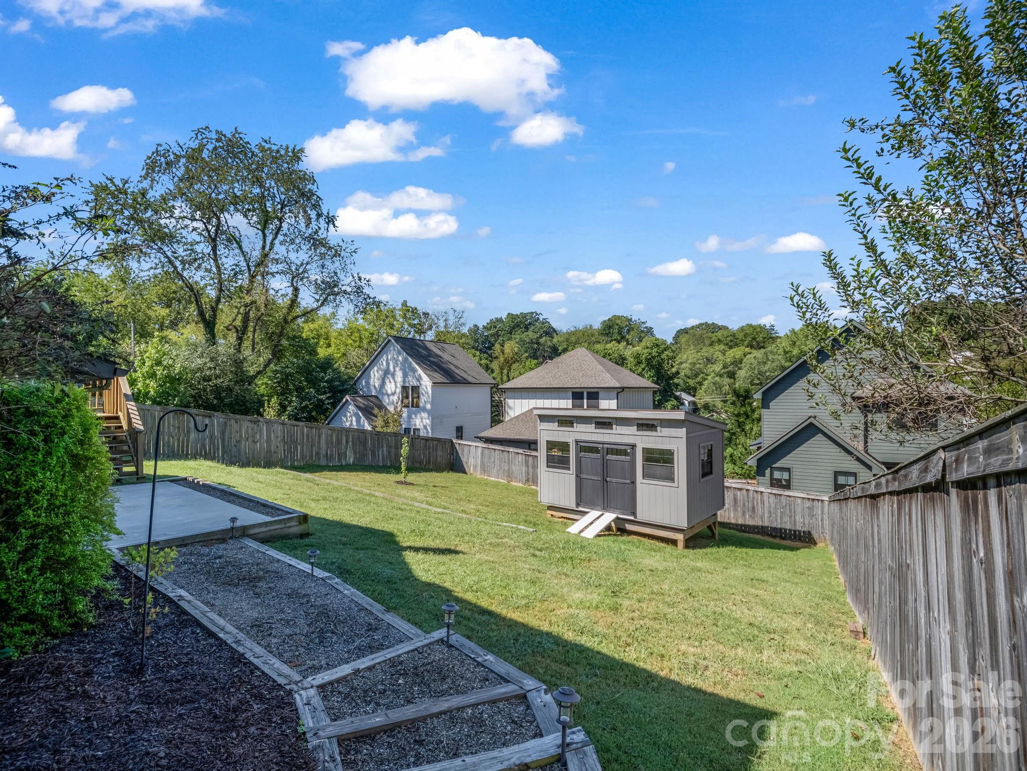 10 Dale Street Property Photo 42