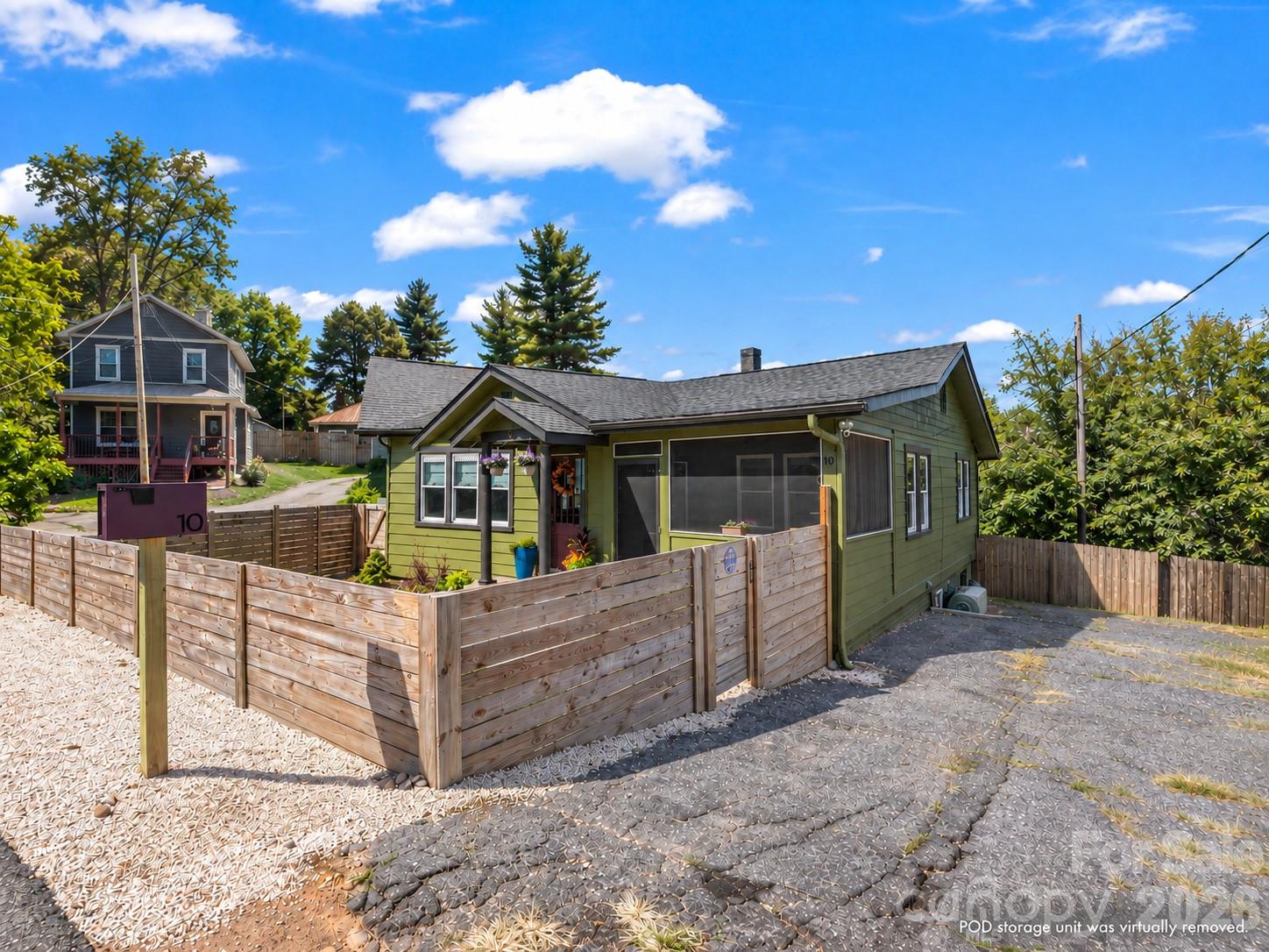 10 Dale Street Property Photo 43