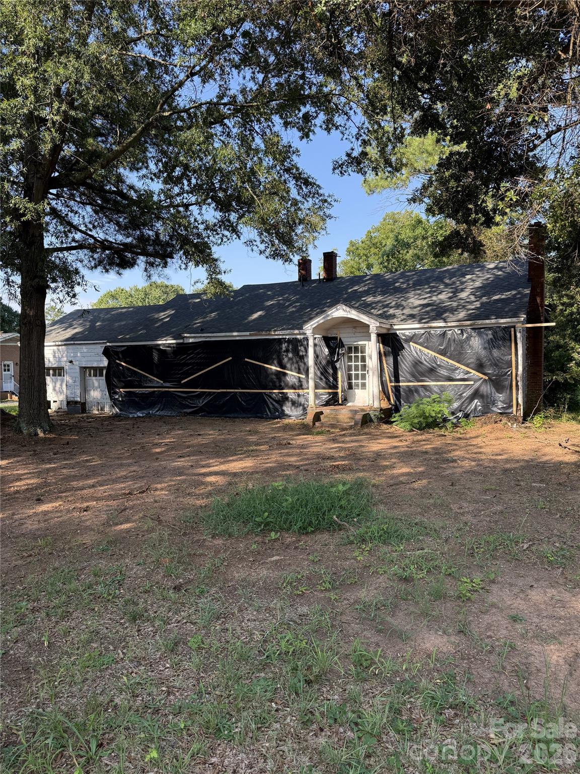 310 Sells Road Property Photo 1