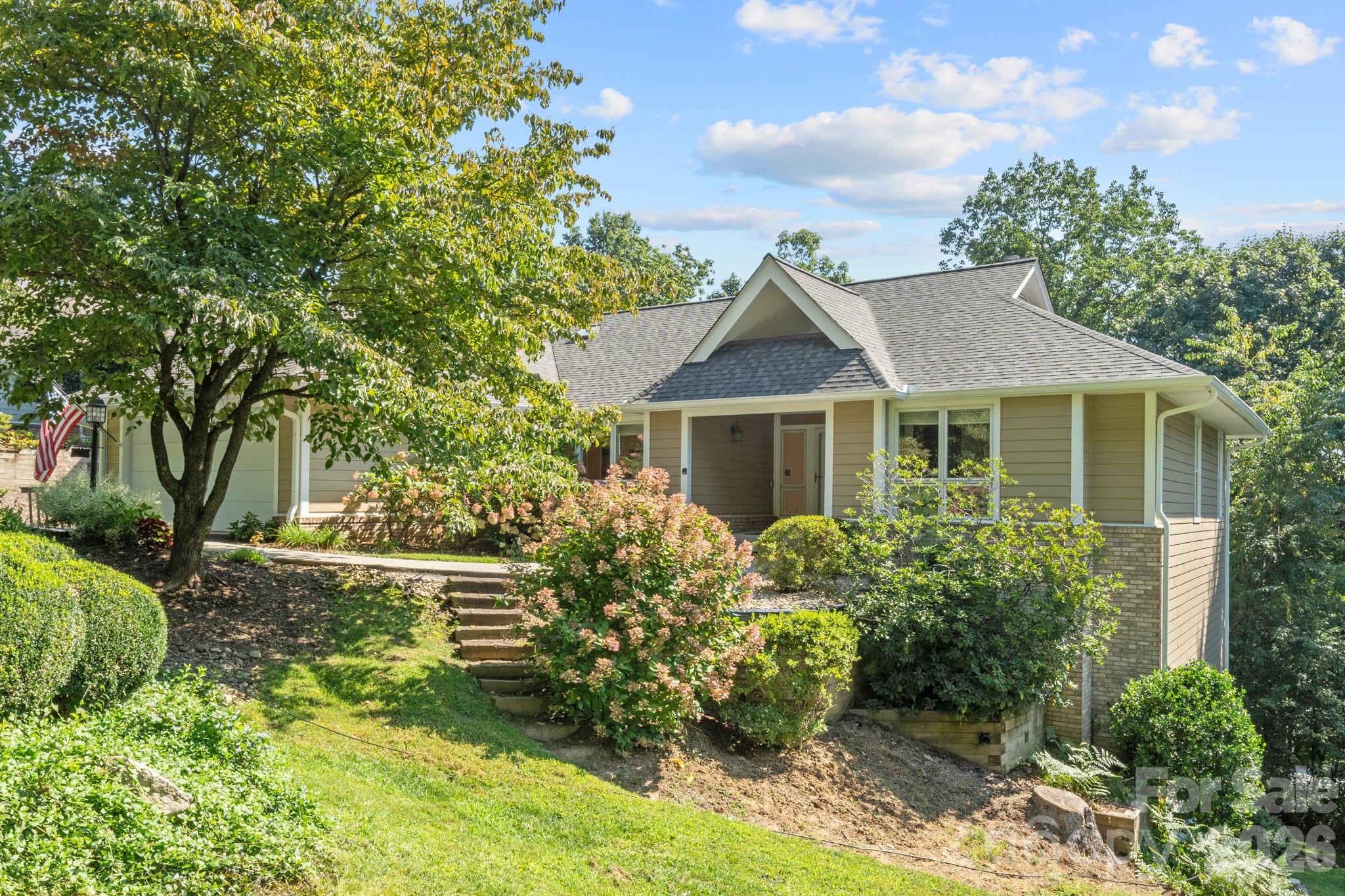 324 Dawnbrook Drive Property Photo 1