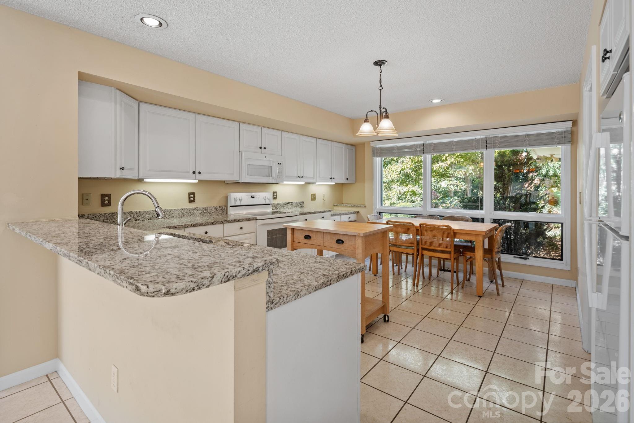 324 Dawnbrook Drive Property Photo 11