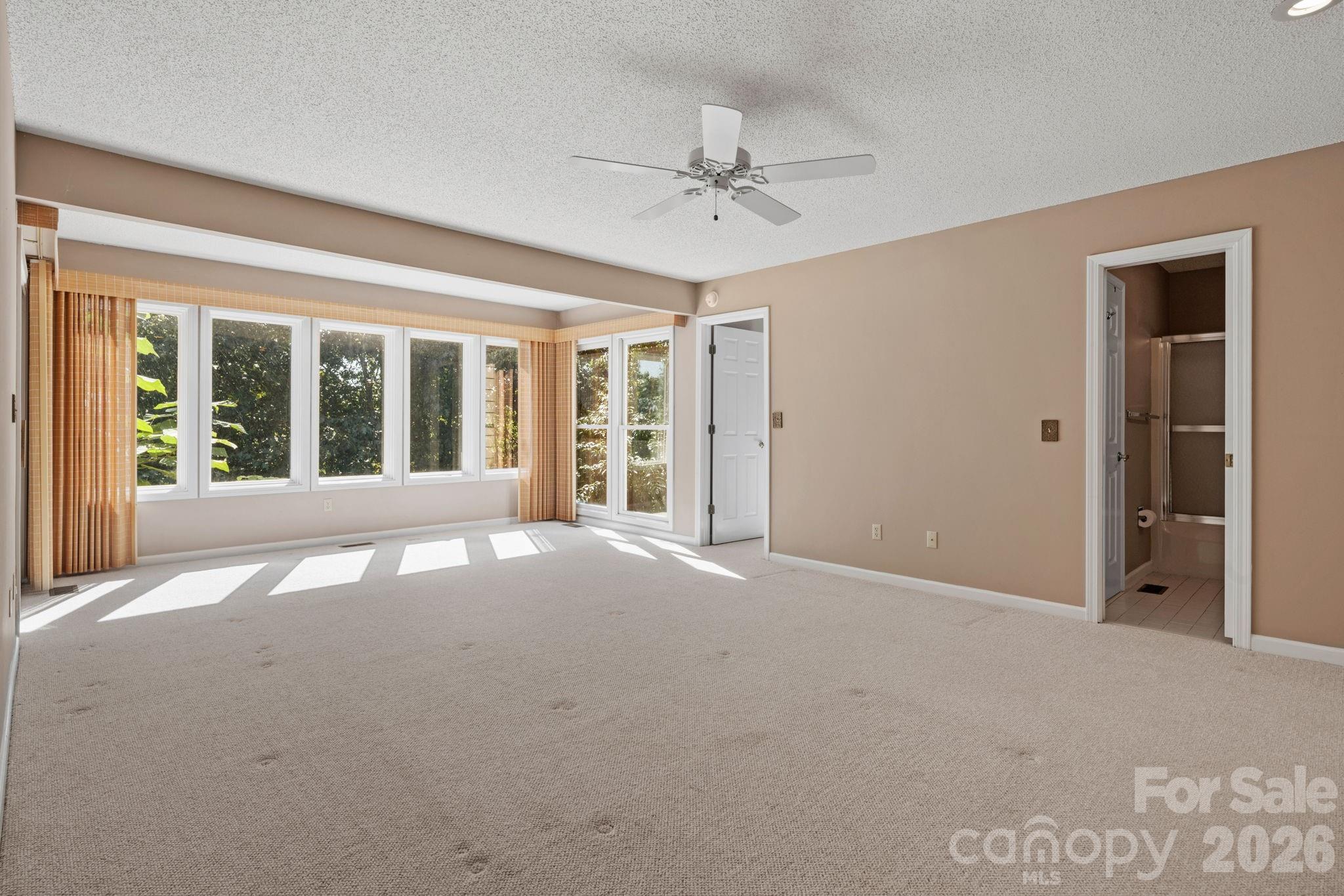 324 Dawnbrook Drive Property Photo 28