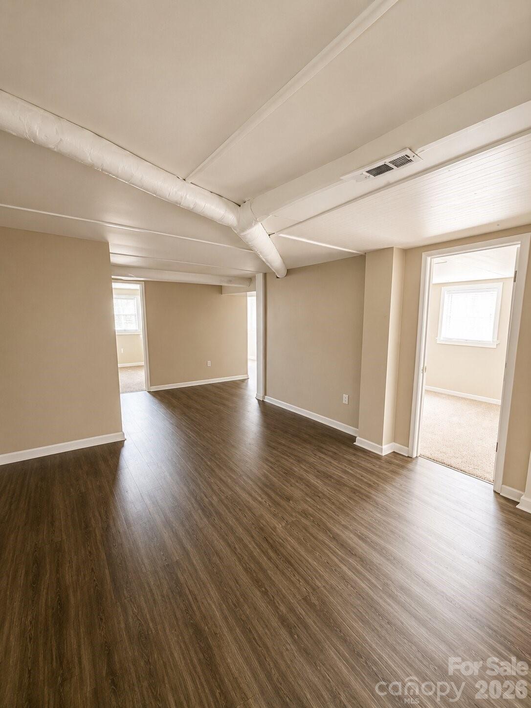 2756 Coronet Way Property Photo 8