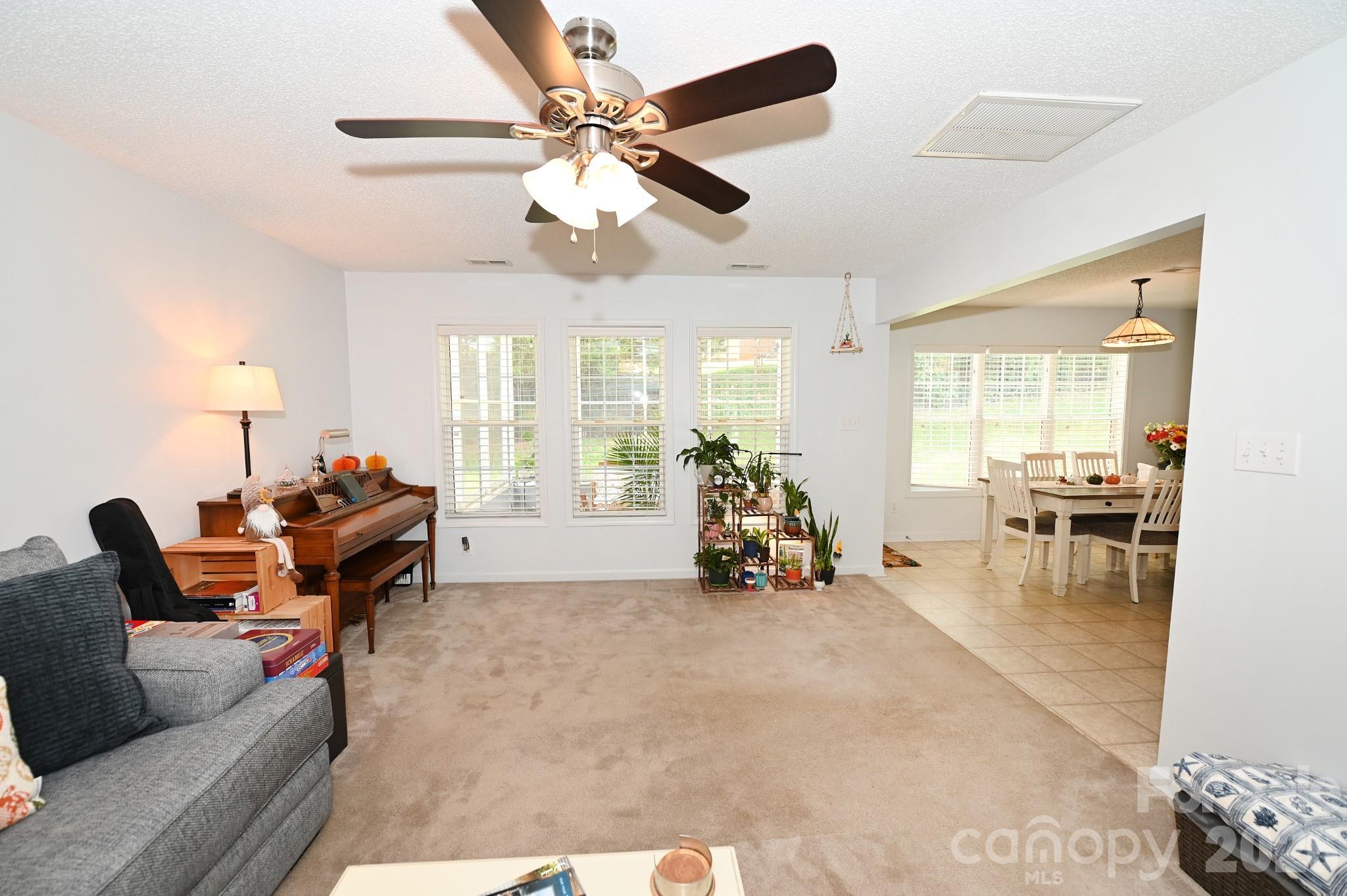 236 17th Avenue Property Photo 12