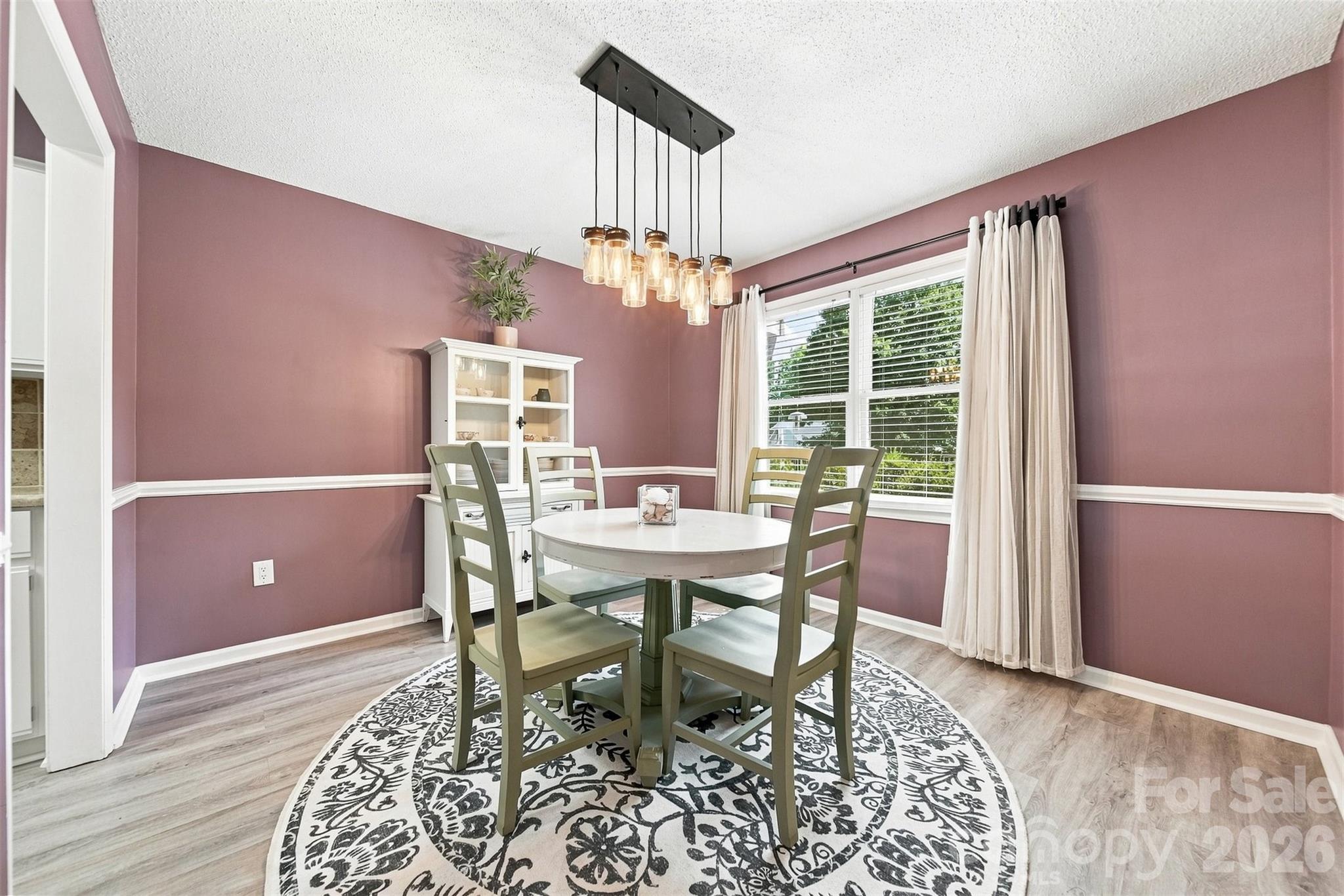 921 21st Avenue Property Photo 3