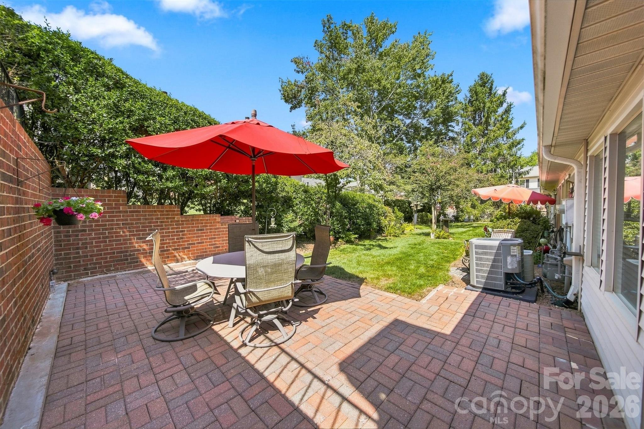 921 21st Avenue Property Photo 15