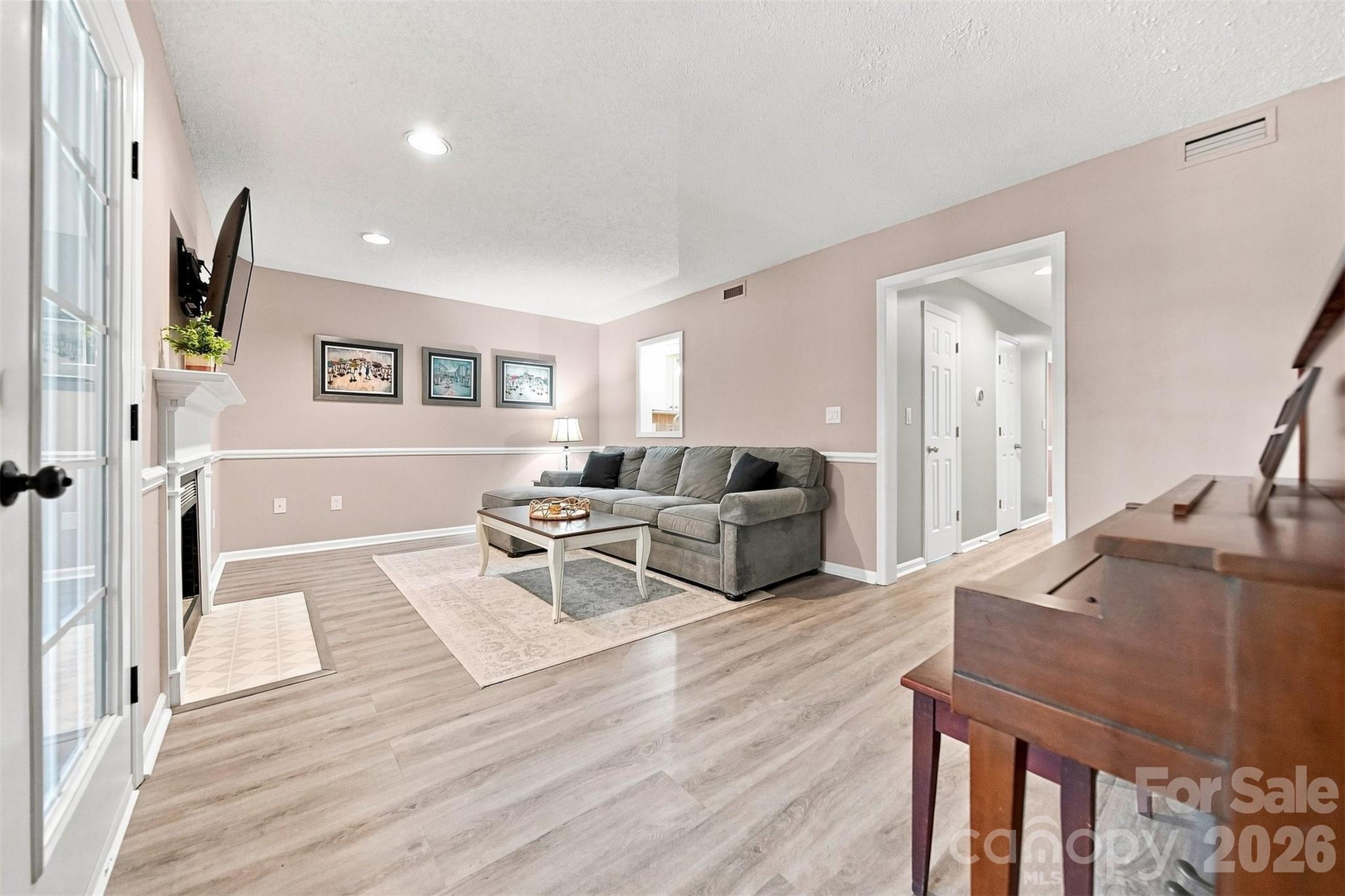 921 21st Avenue Property Photo 18