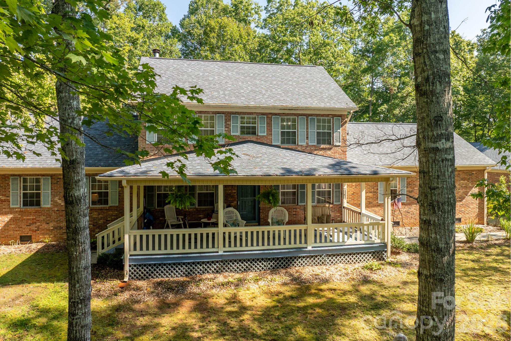 1886 Tanasee Gap Road Property Photo 3