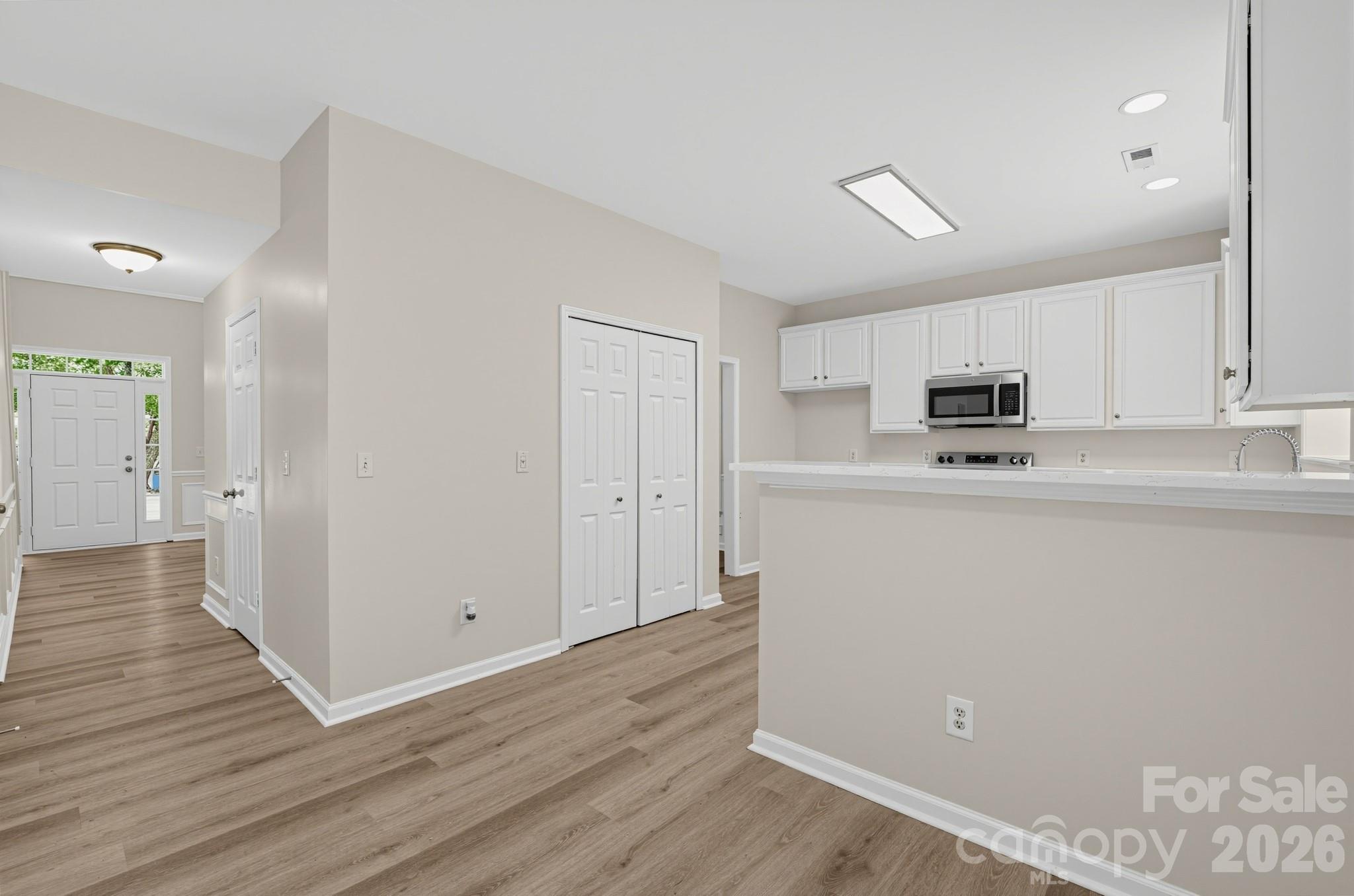 1317 Cool Mist Court Property Photo 8