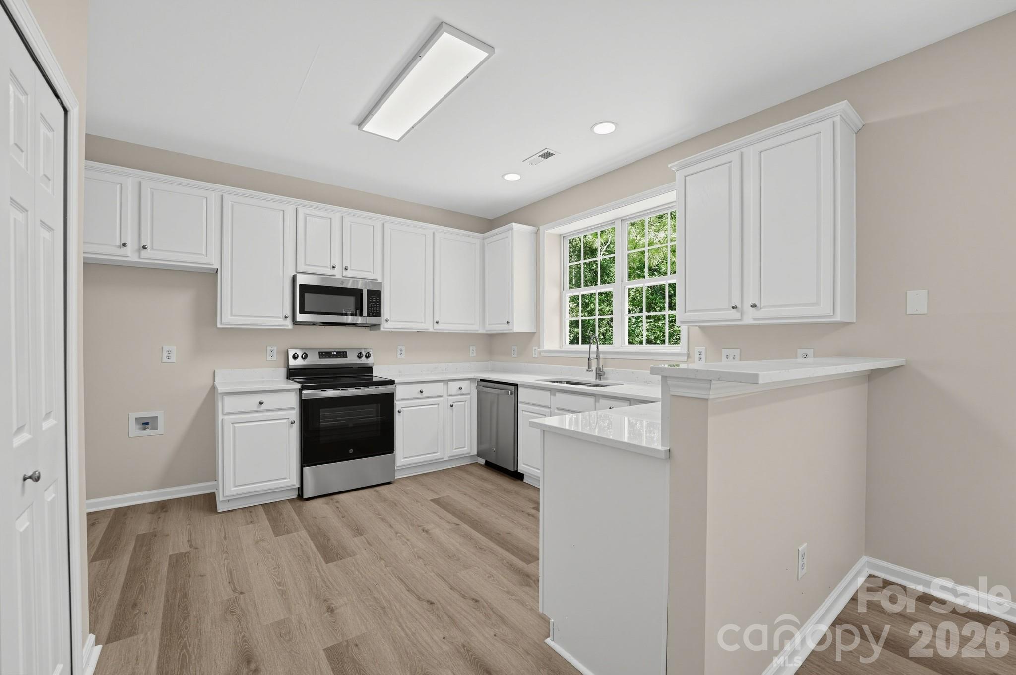 1317 Cool Mist Court Property Photo 10