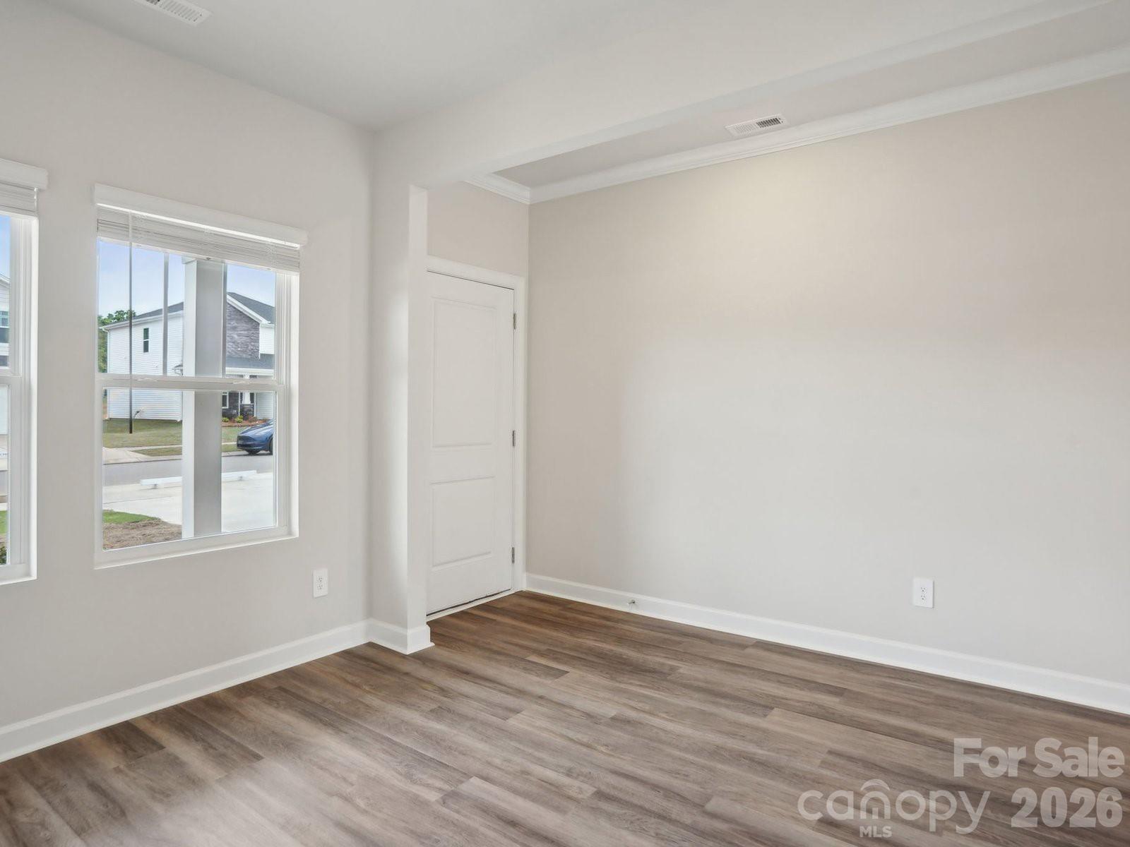 335 Pantego Place Property Photo 4