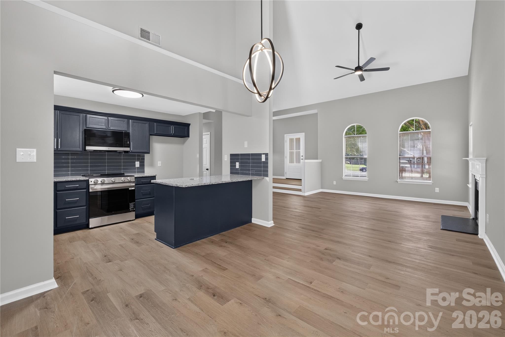 702 Foxborough Road Property Photo 6