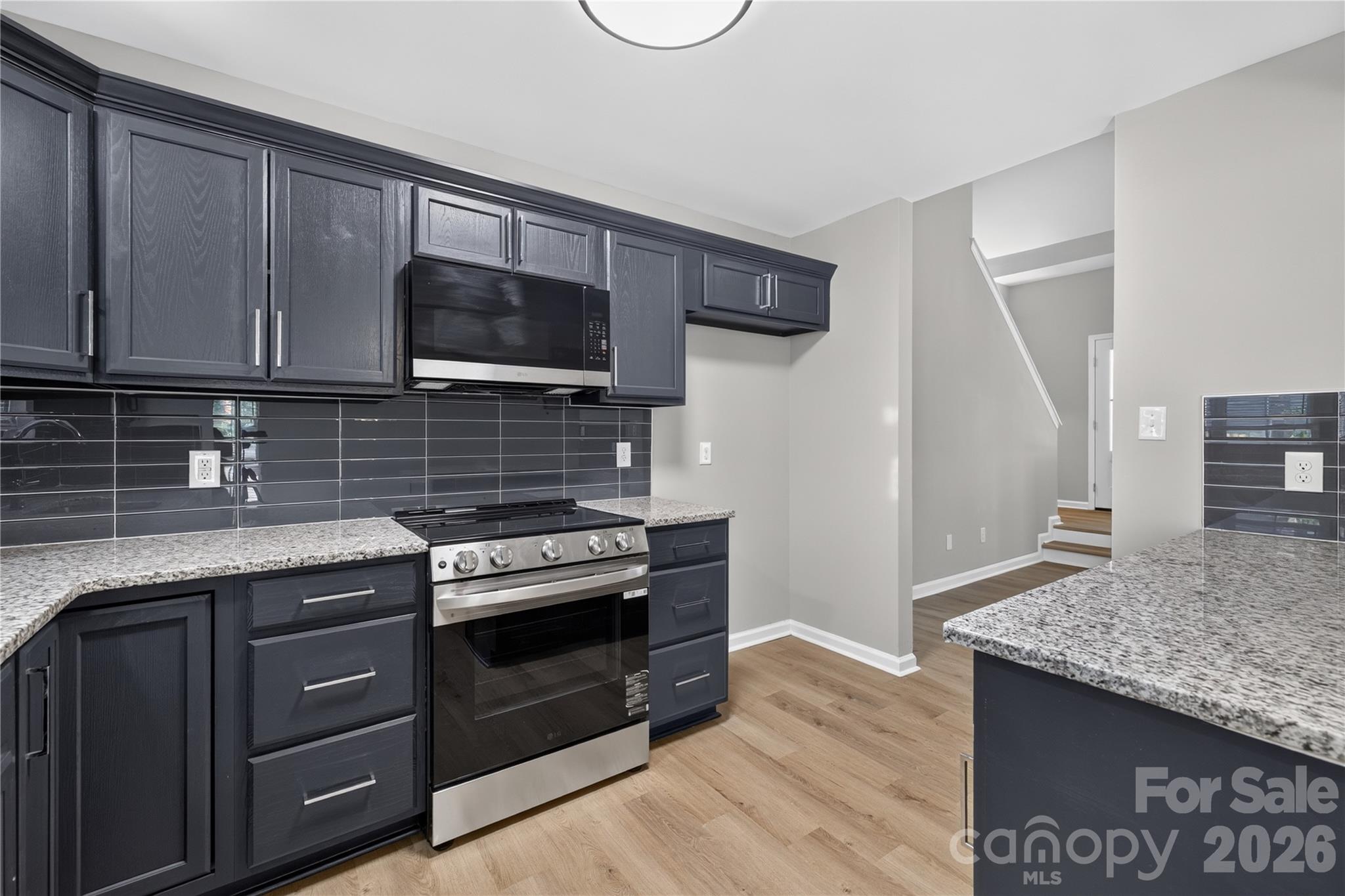702 Foxborough Road Property Photo 9