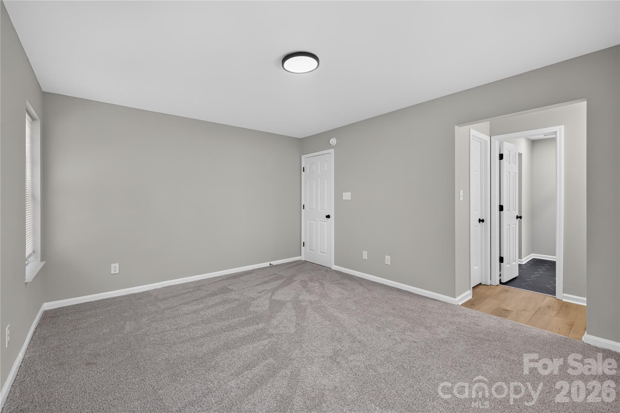 702 Foxborough Road Property Photo 24