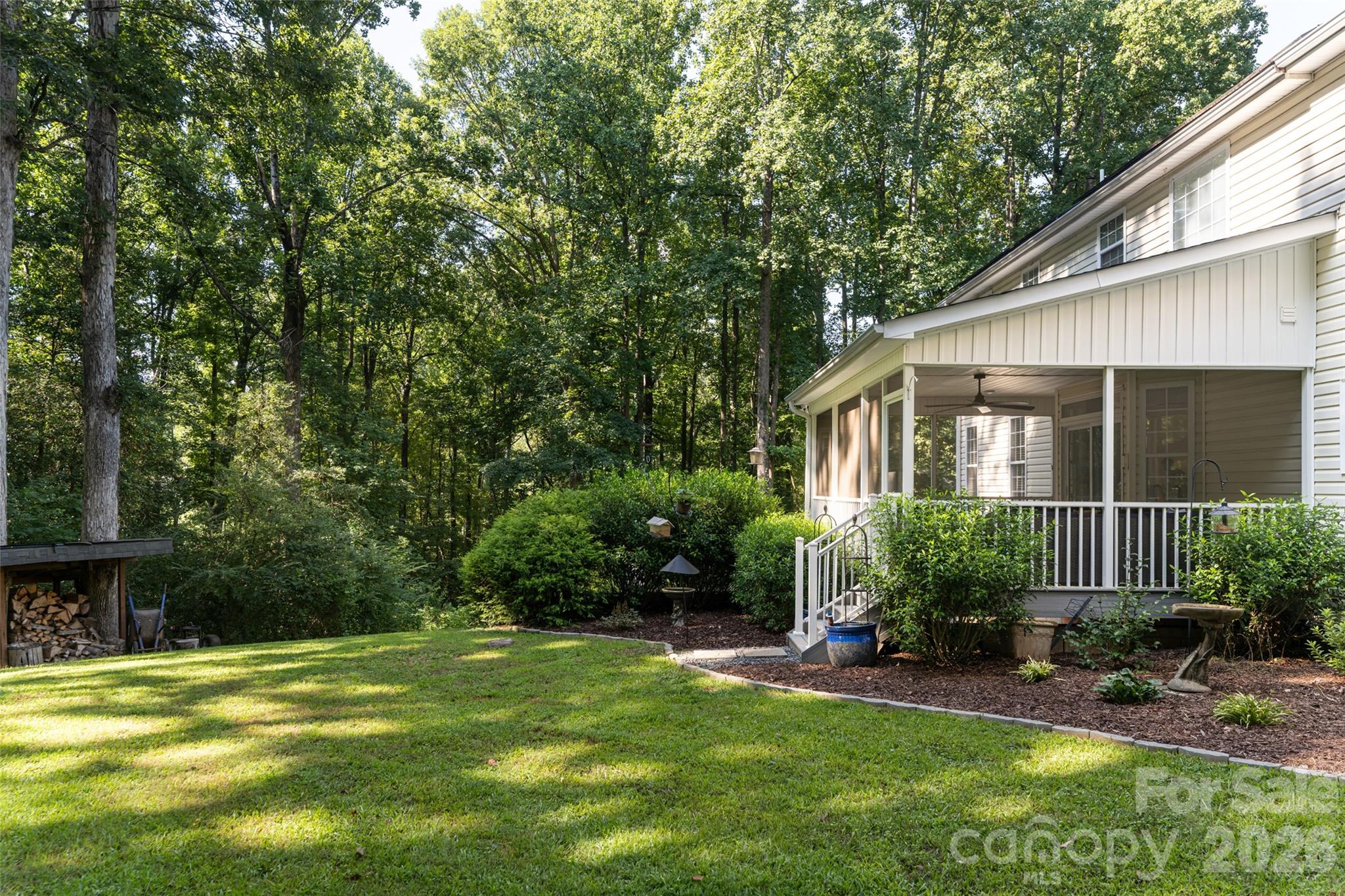 216 Holly Lane Property Photo 47