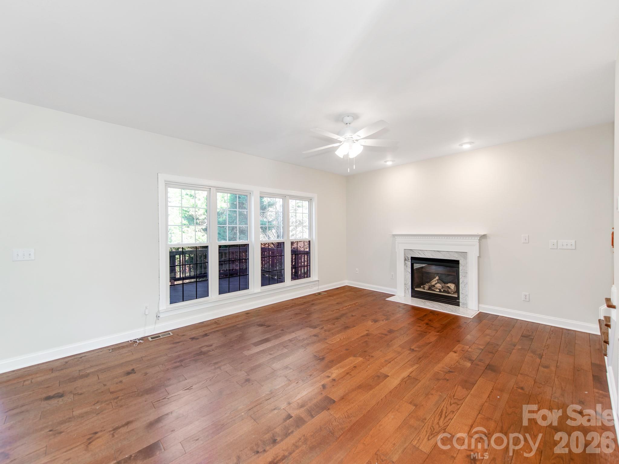 12323 Braeloch Court Property Photo 14