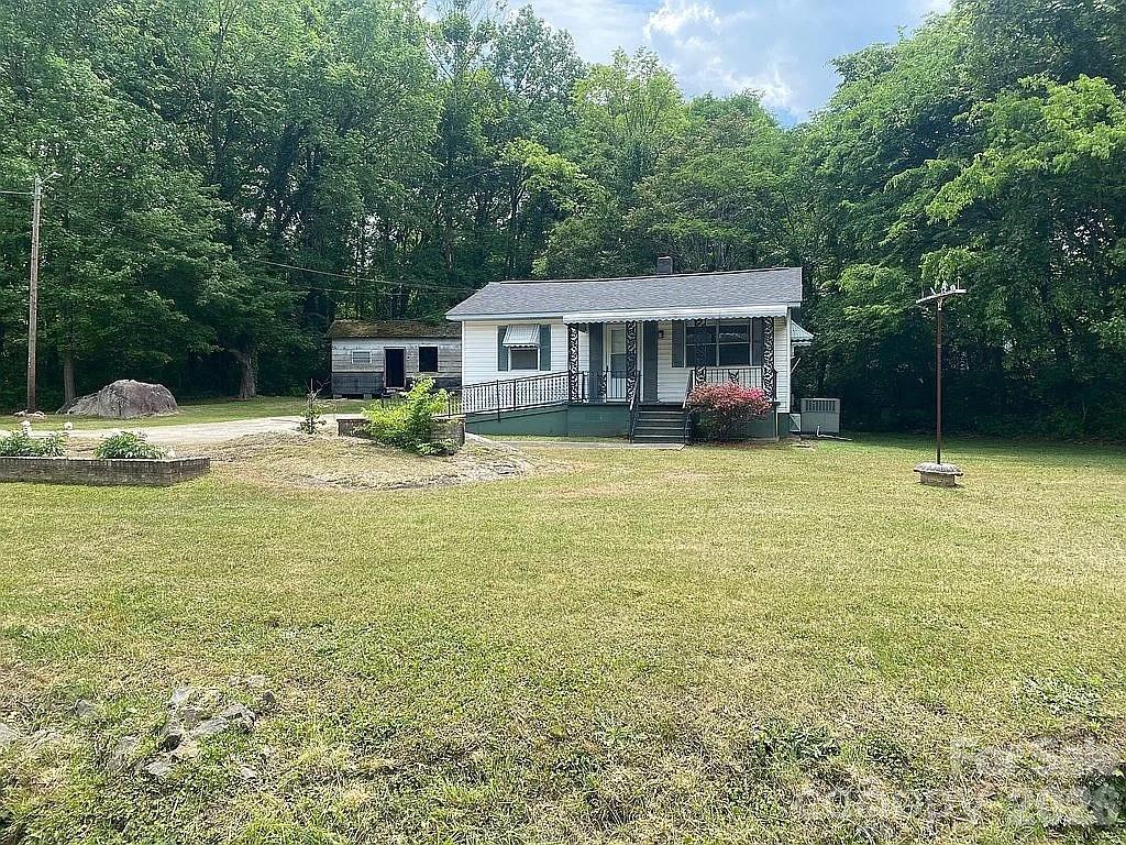 416 S Salisbury Avenue Property Photo 1