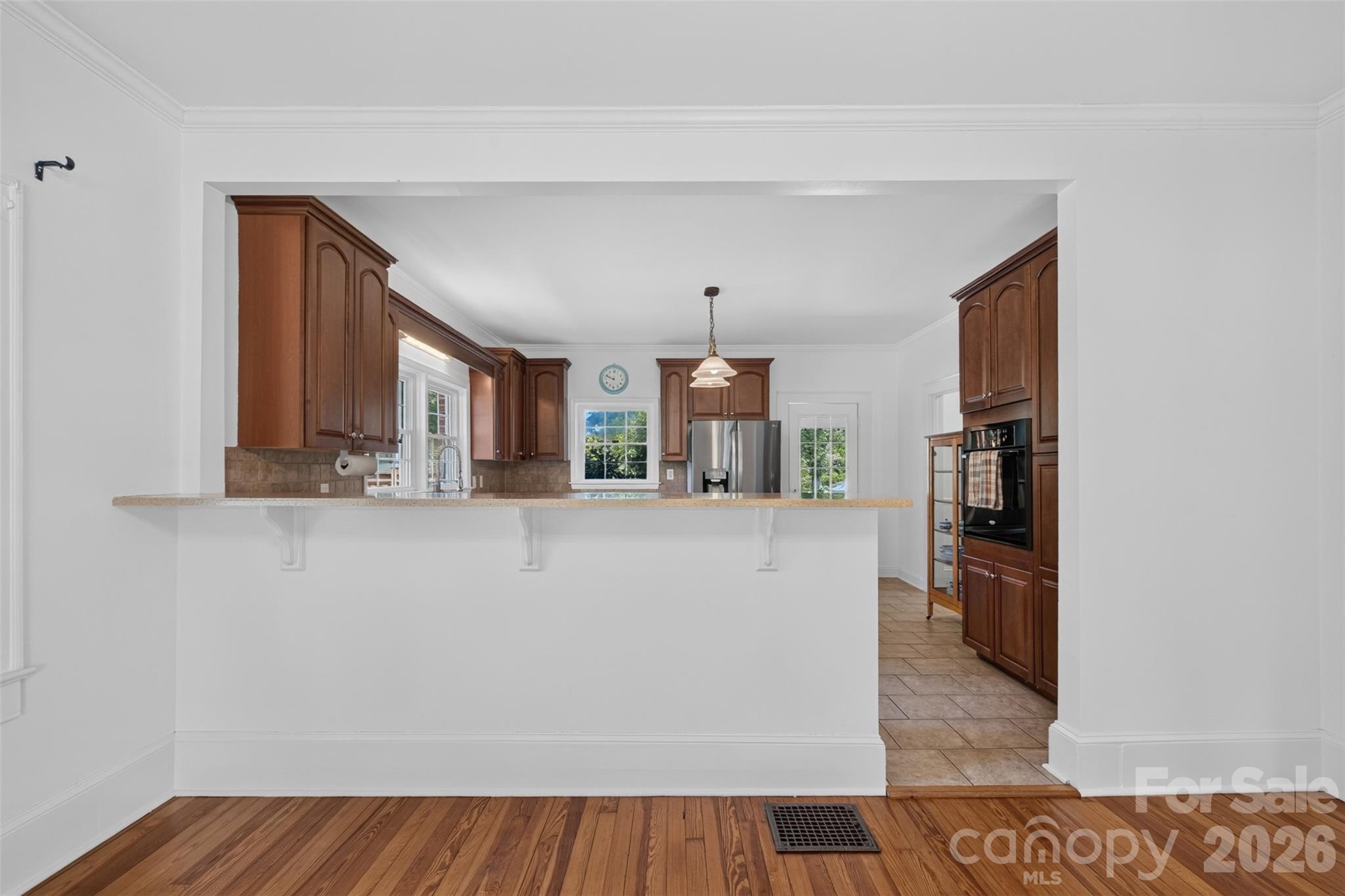 638 Carolina Avenue Property Photo 12
