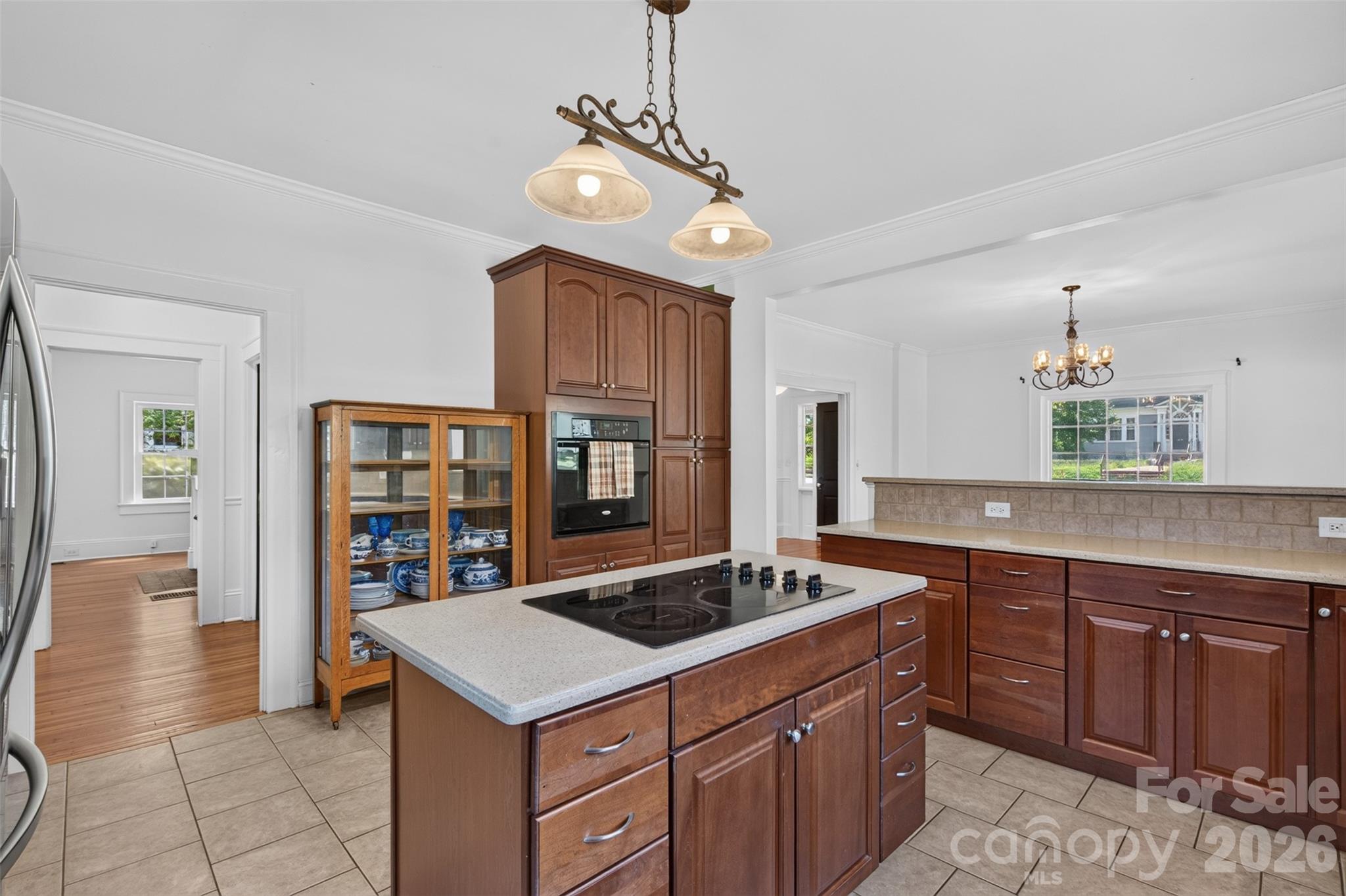 638 Carolina Avenue Property Photo 14