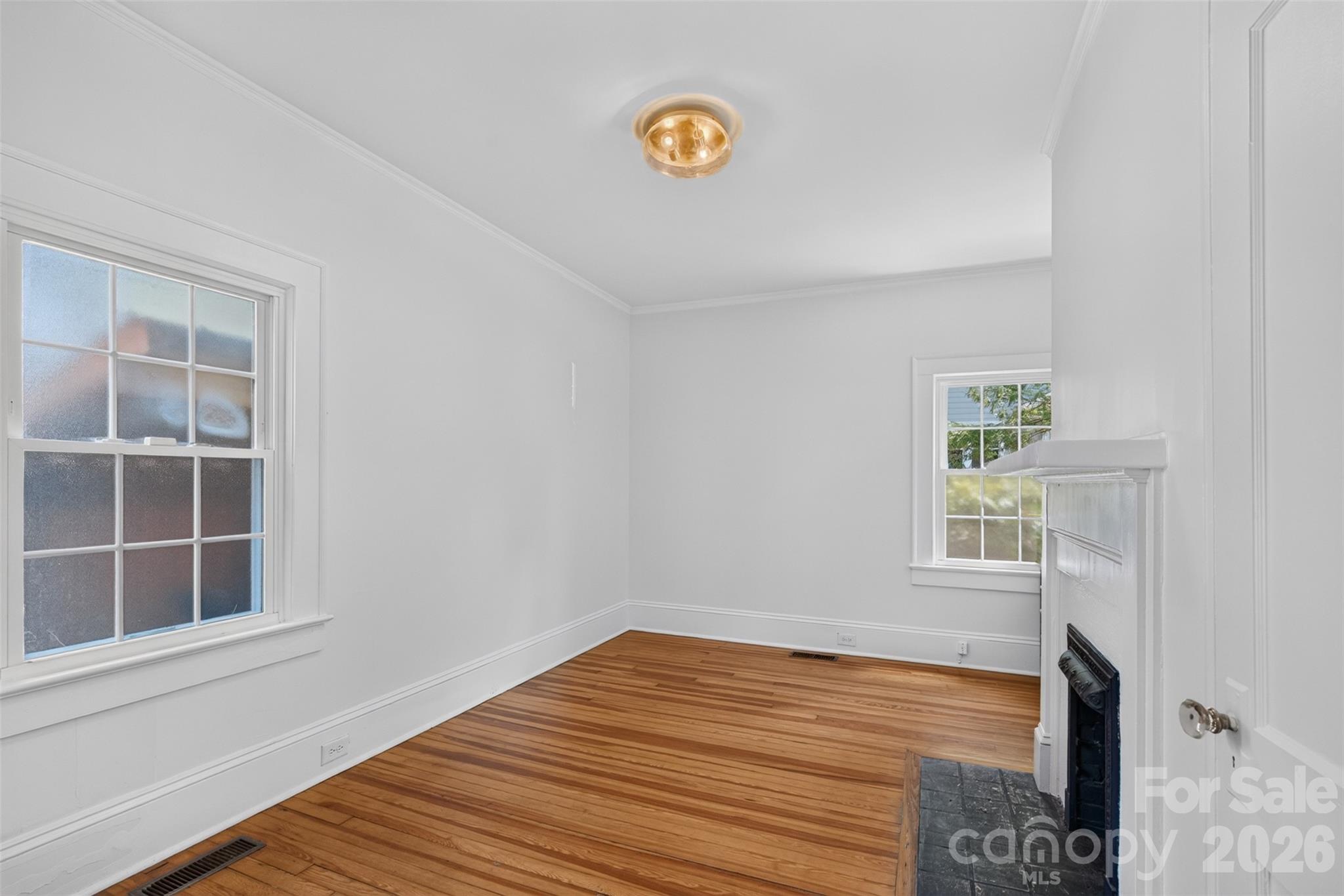 638 Carolina Avenue Property Photo 17