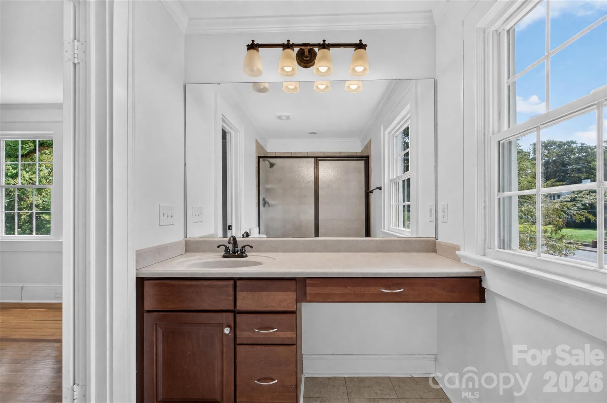 638 Carolina Avenue Property Photo 22