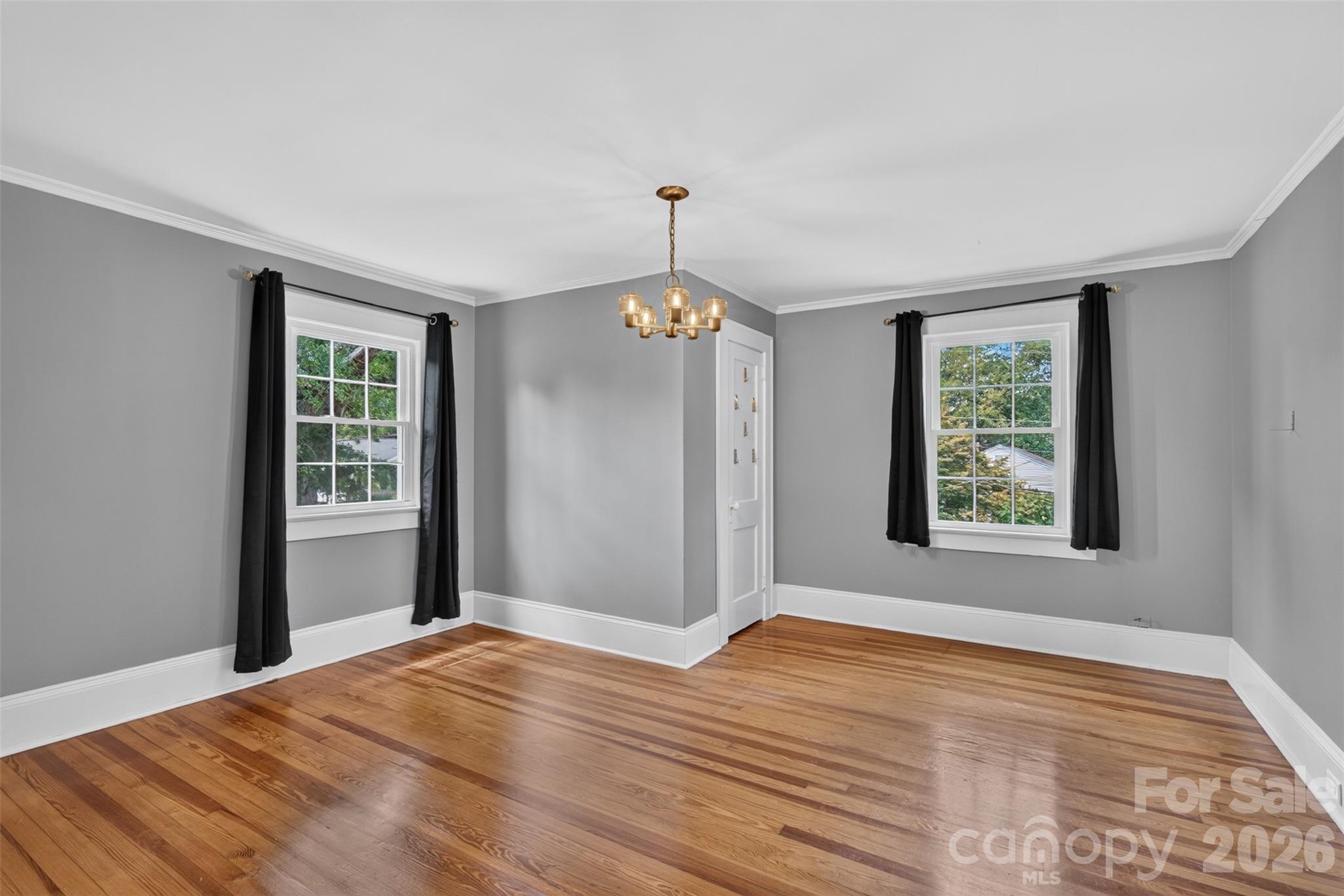 638 Carolina Avenue Property Photo 28