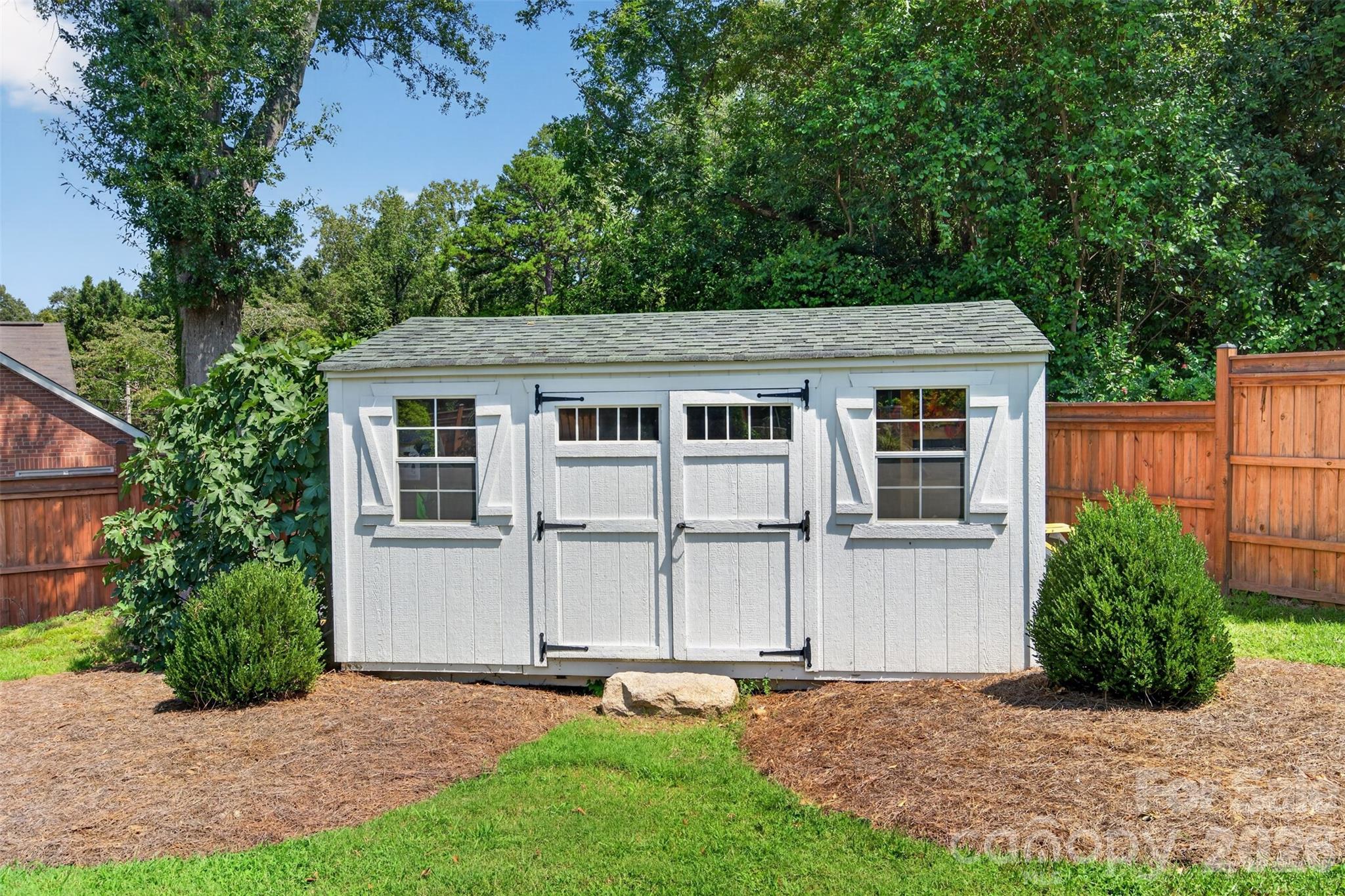638 Carolina Avenue Property Photo 40
