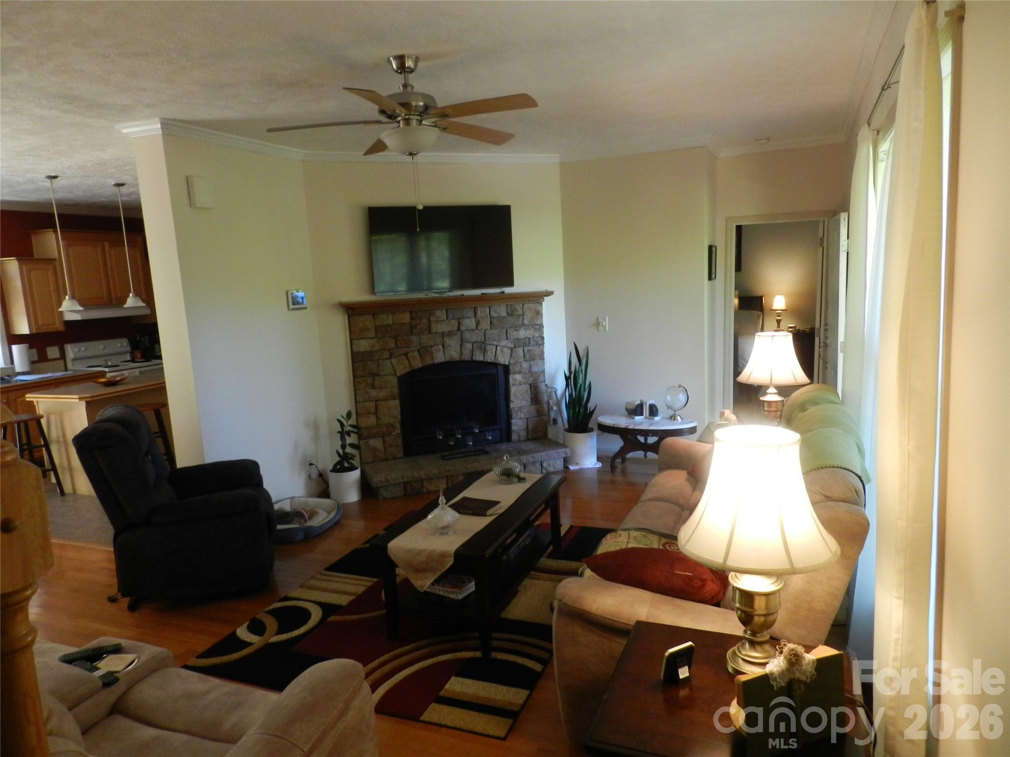 3 Lauren Lane 27 Property Photo 12
