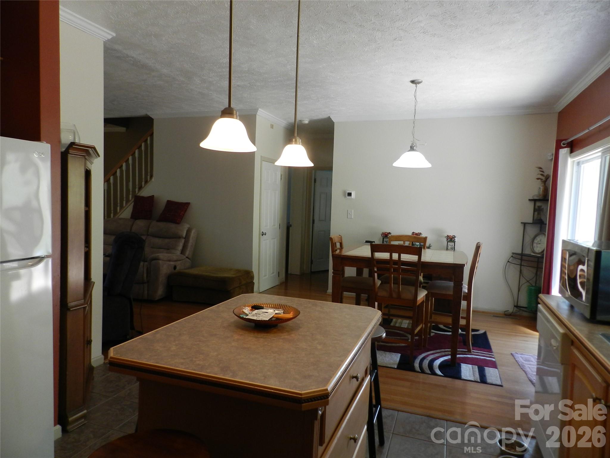 3 Lauren Lane 27 Property Photo 16