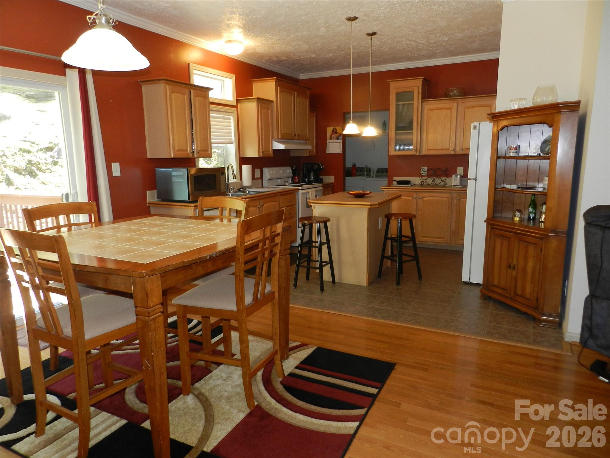 3 Lauren Lane 27 Property Photo 17