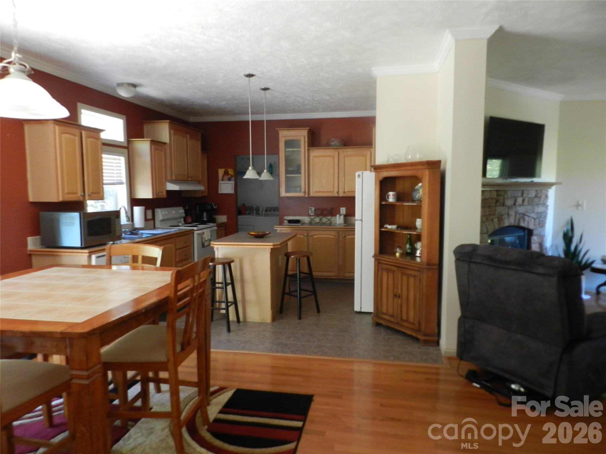 3 Lauren Lane 27 Property Photo 18
