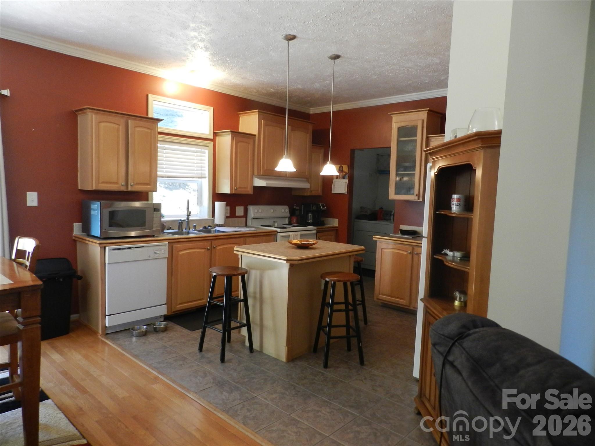 3 Lauren Lane 27 Property Photo 20