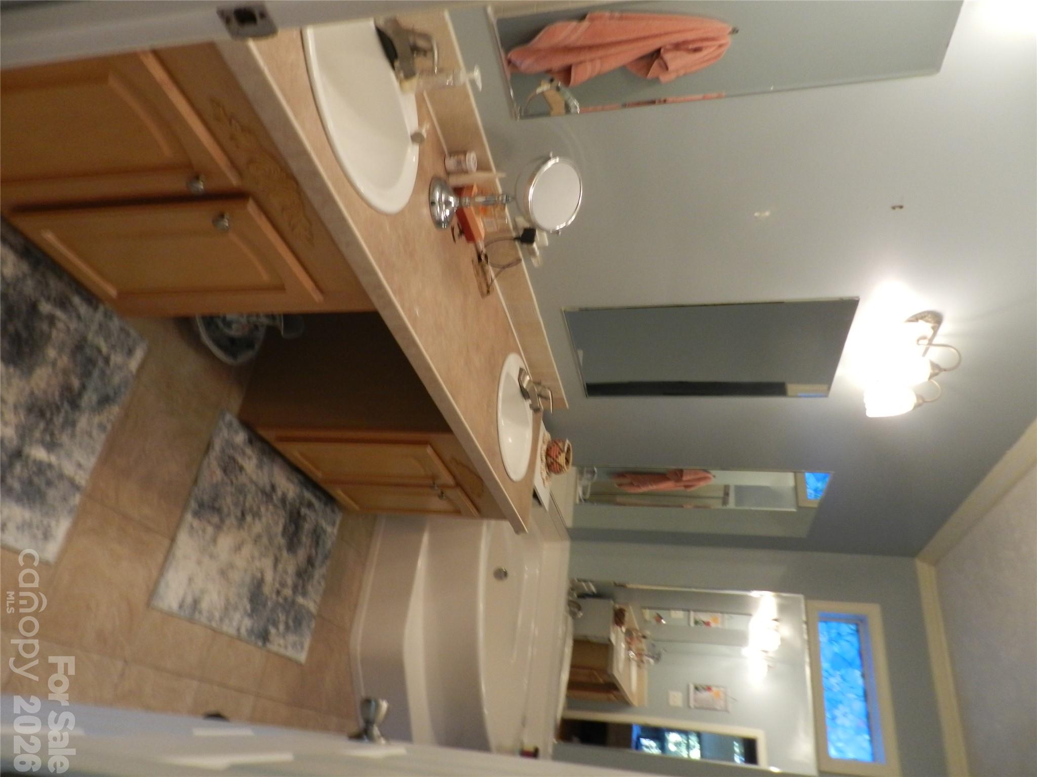 3 Lauren Lane 27 Property Photo 26