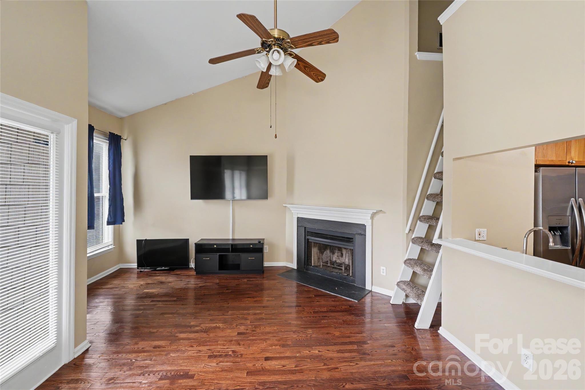 244 S Cedar Street 5 Property Photo 8