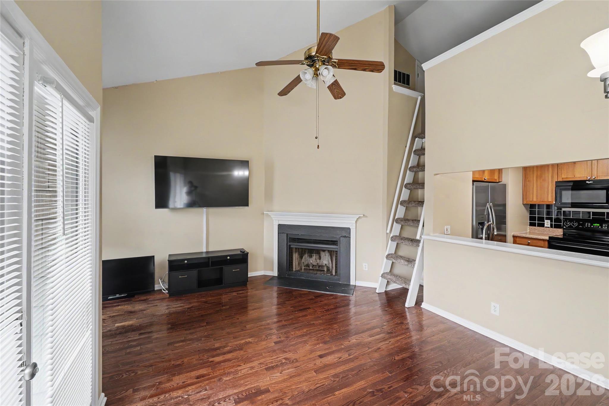 244 S Cedar Street 5 Property Photo 10